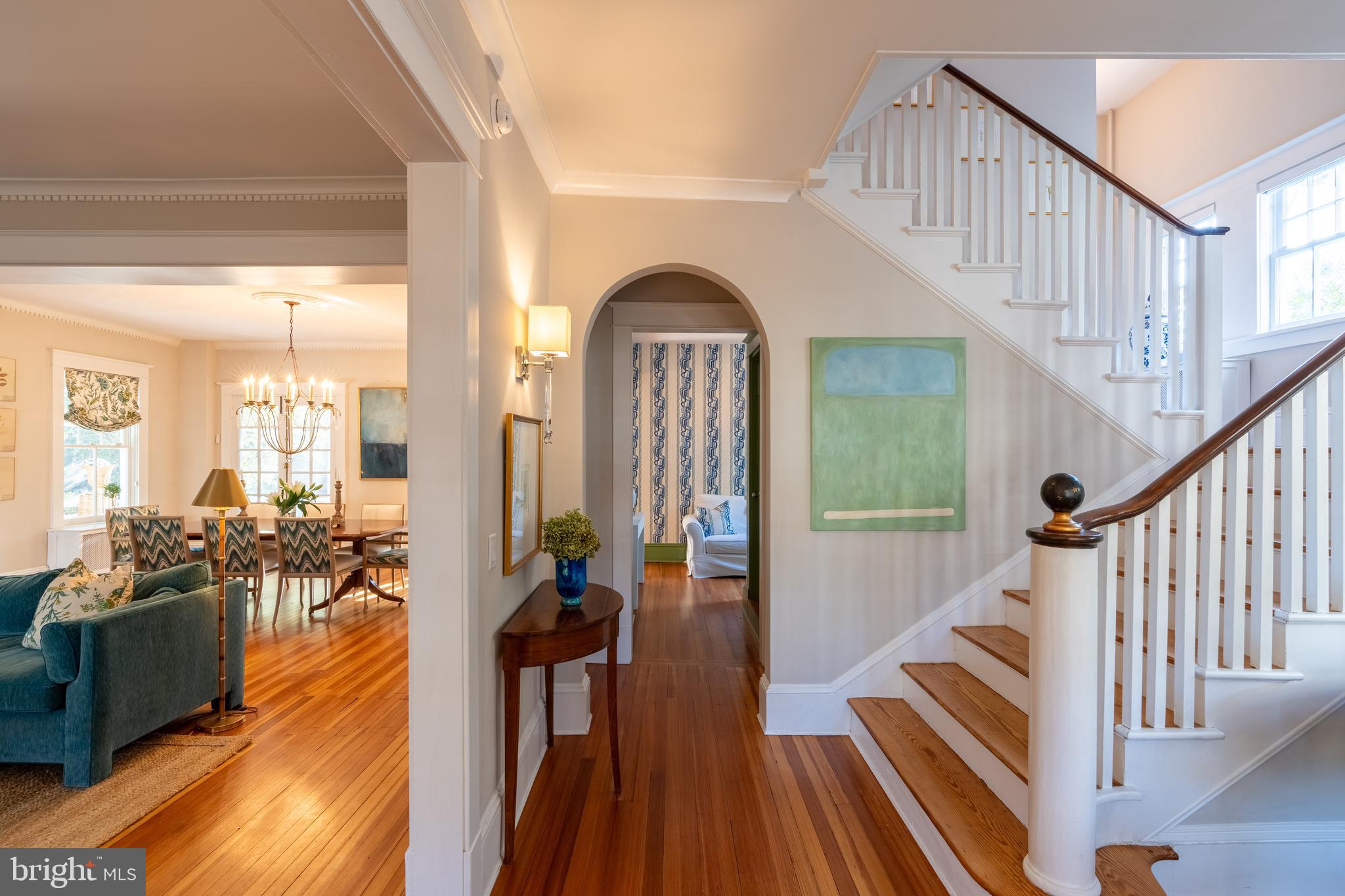 MURRAY HILL - Residential