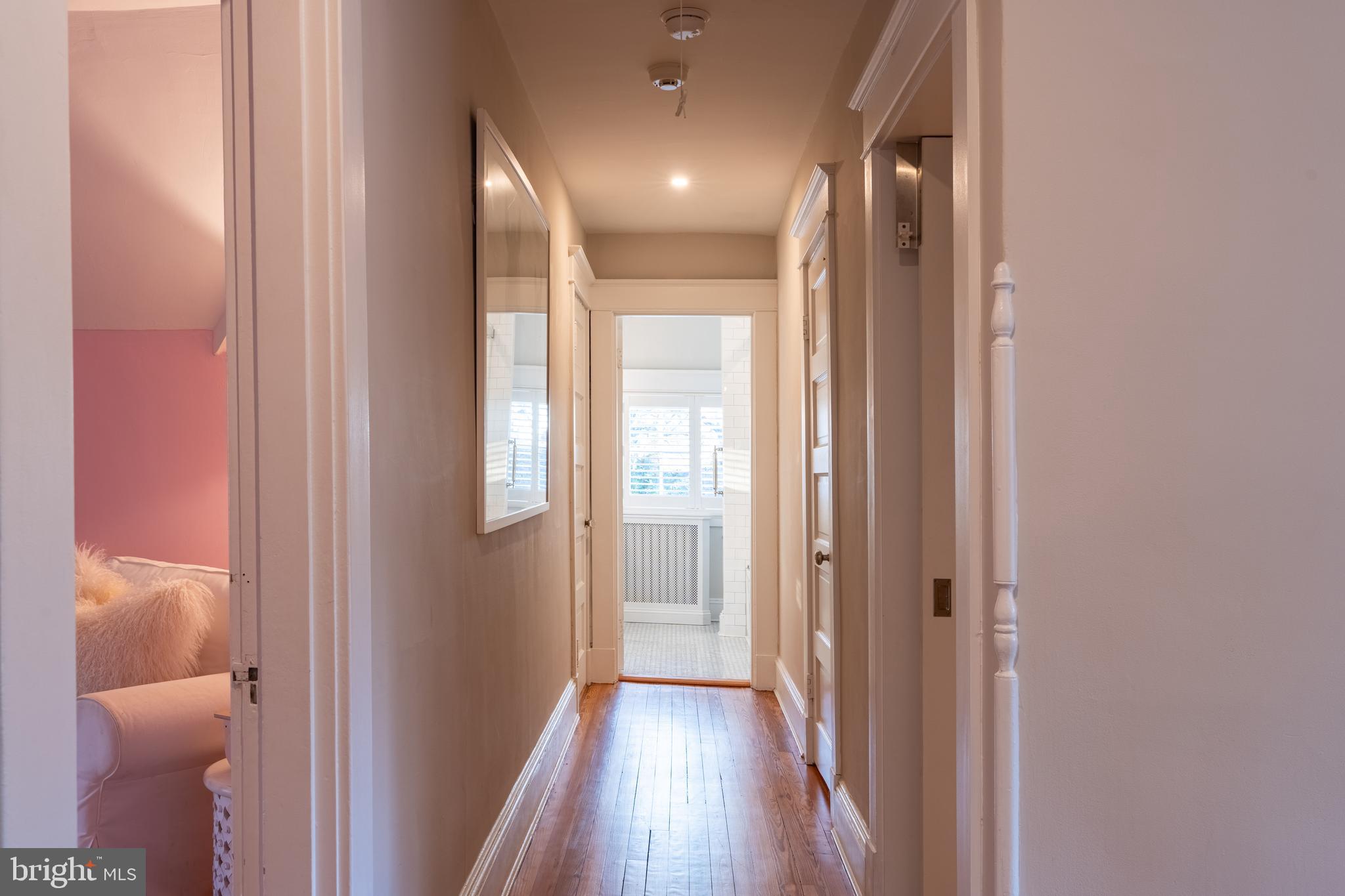 MURRAY HILL - Residential