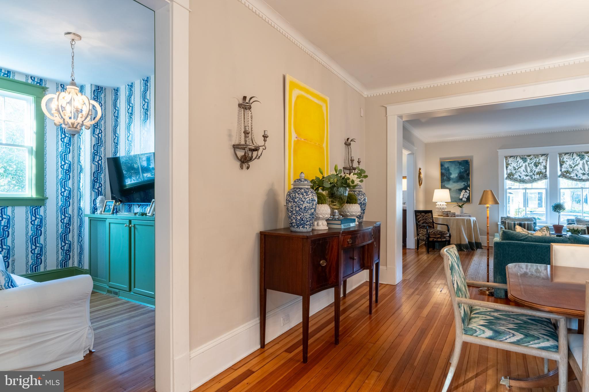 MURRAY HILL - Residential