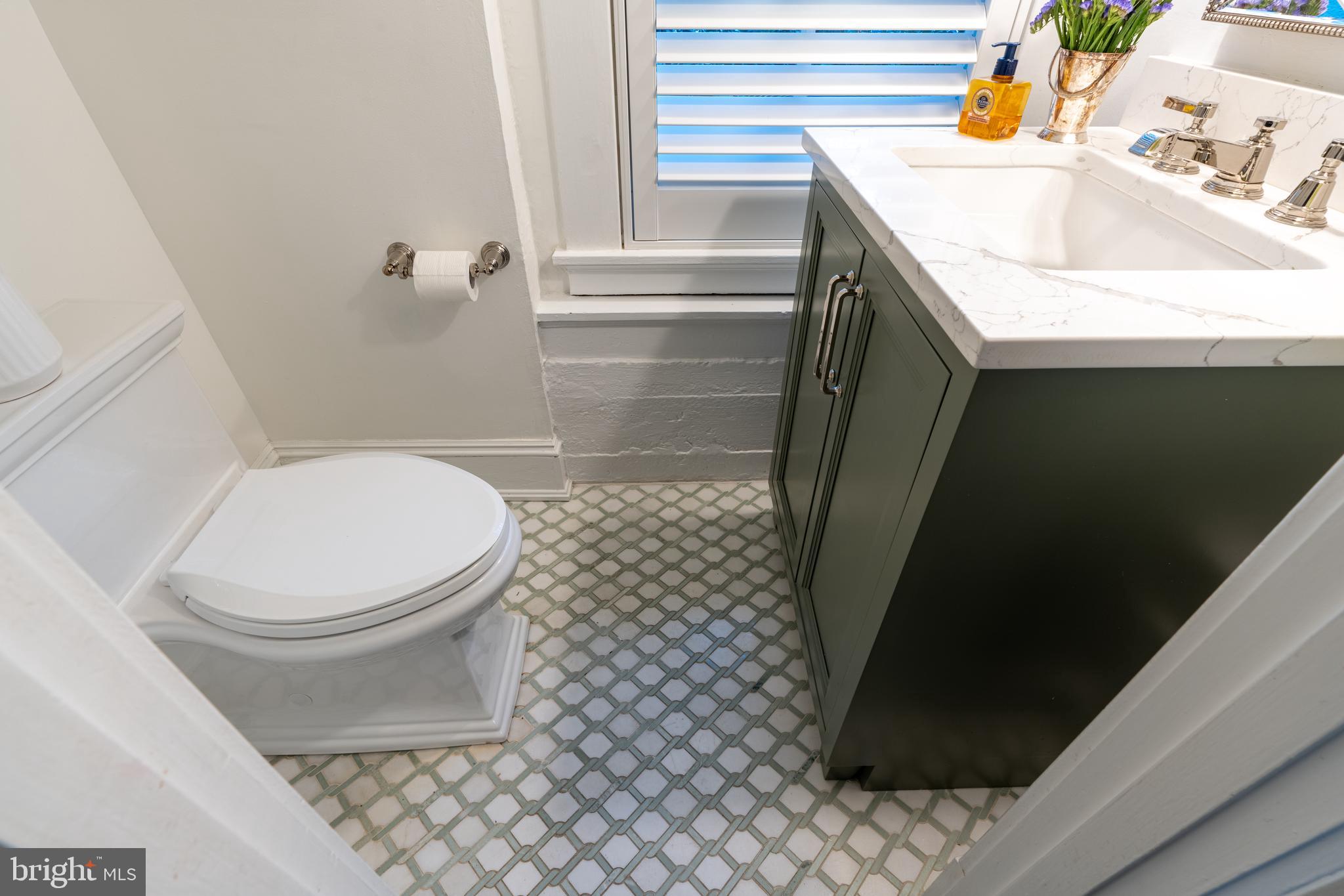 MURRAY HILL - Residential