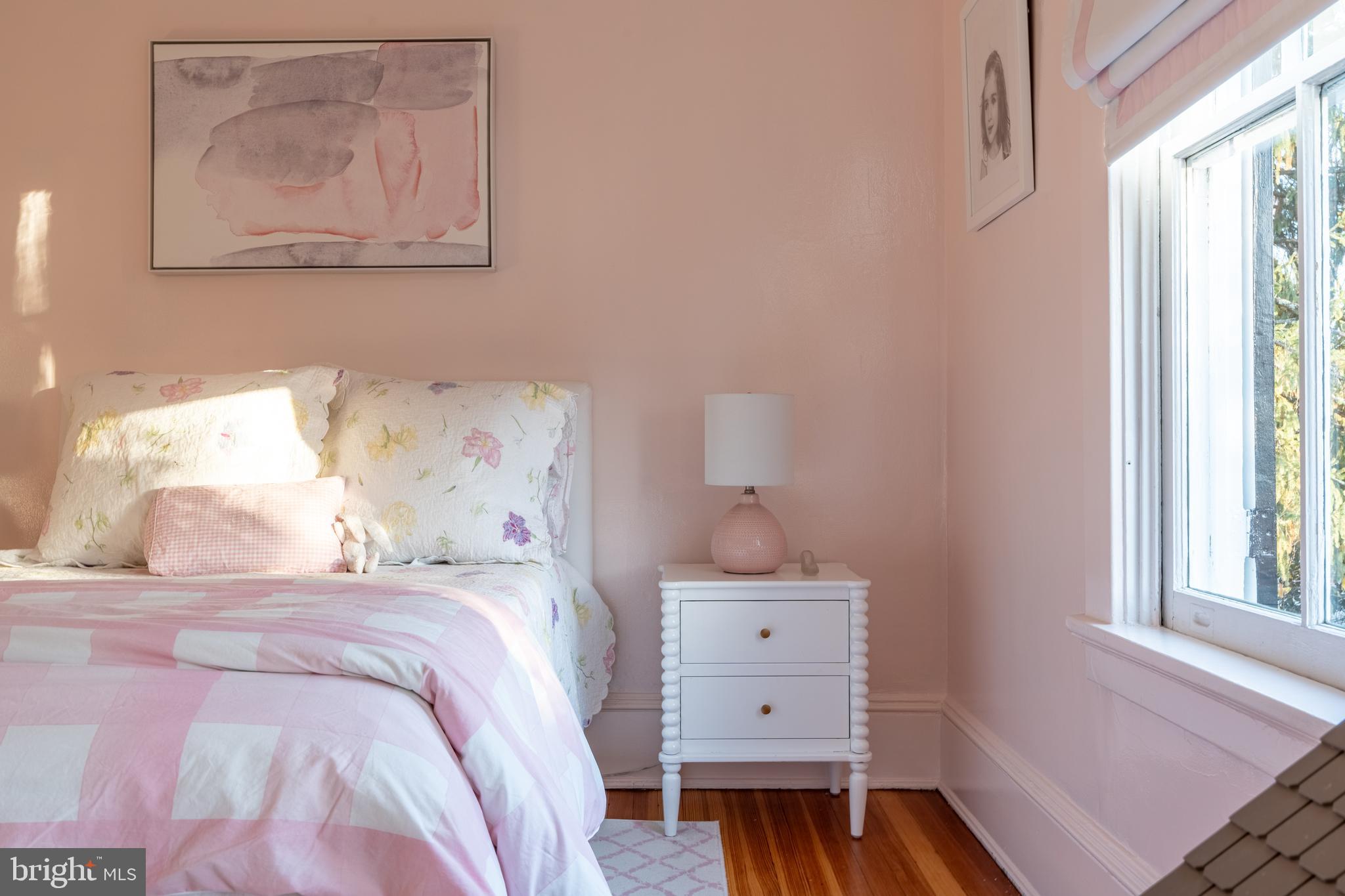 MURRAY HILL - Residential