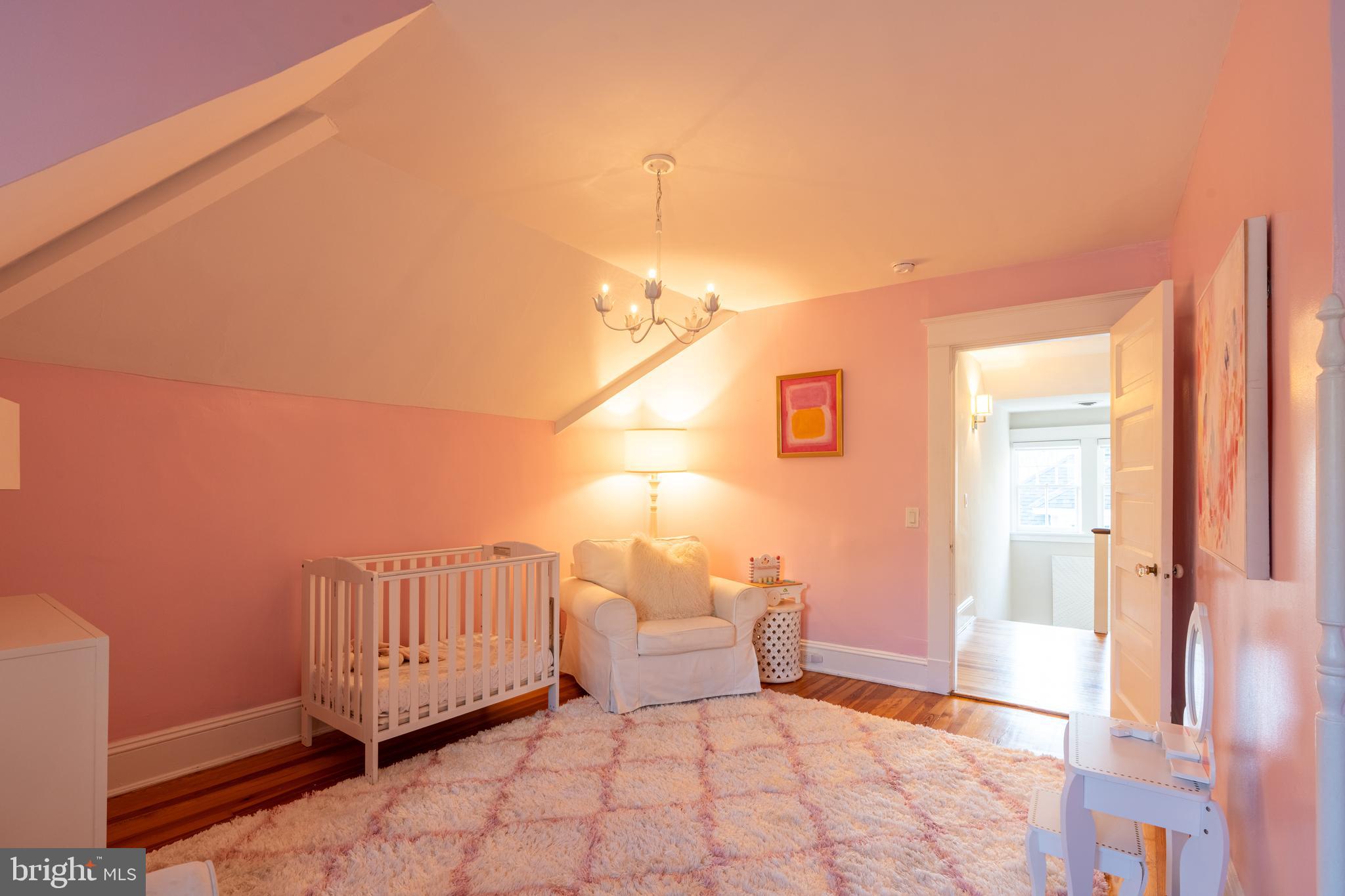 MURRAY HILL - Residential