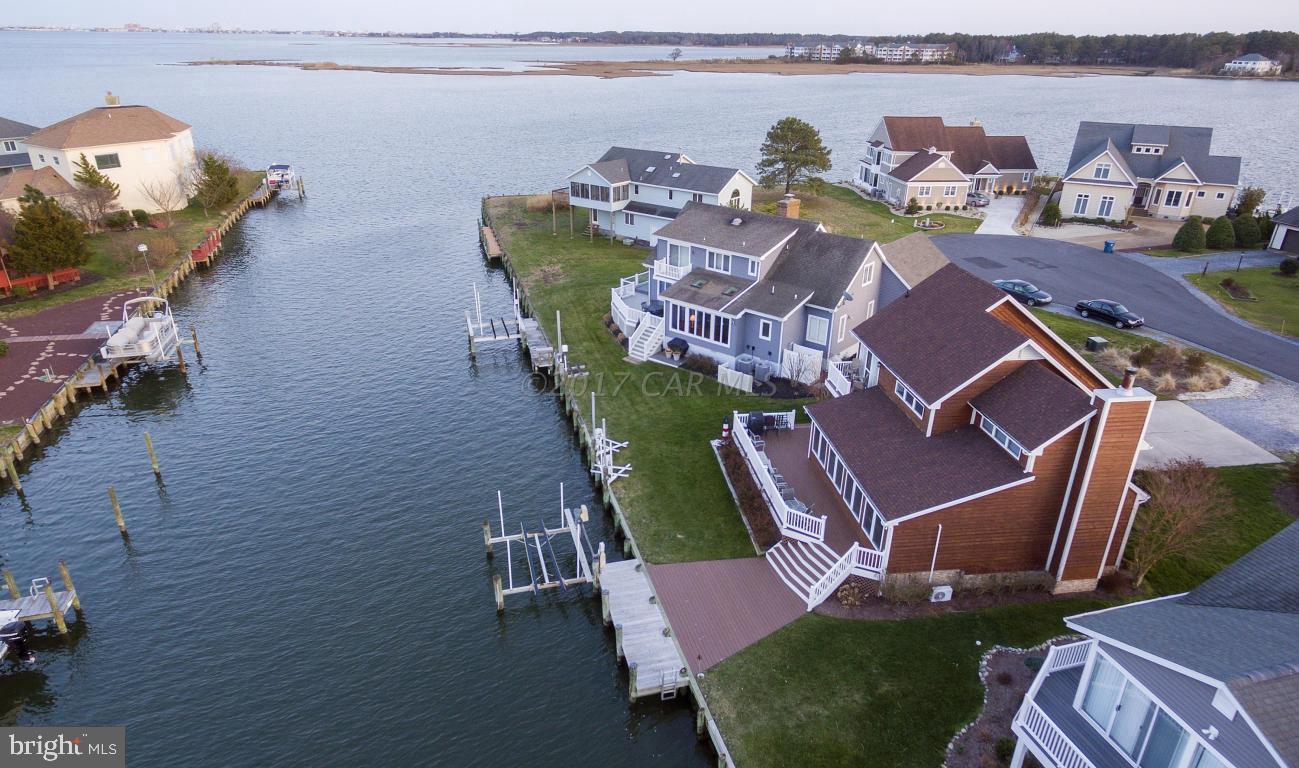 17 EBB TIDE COURT