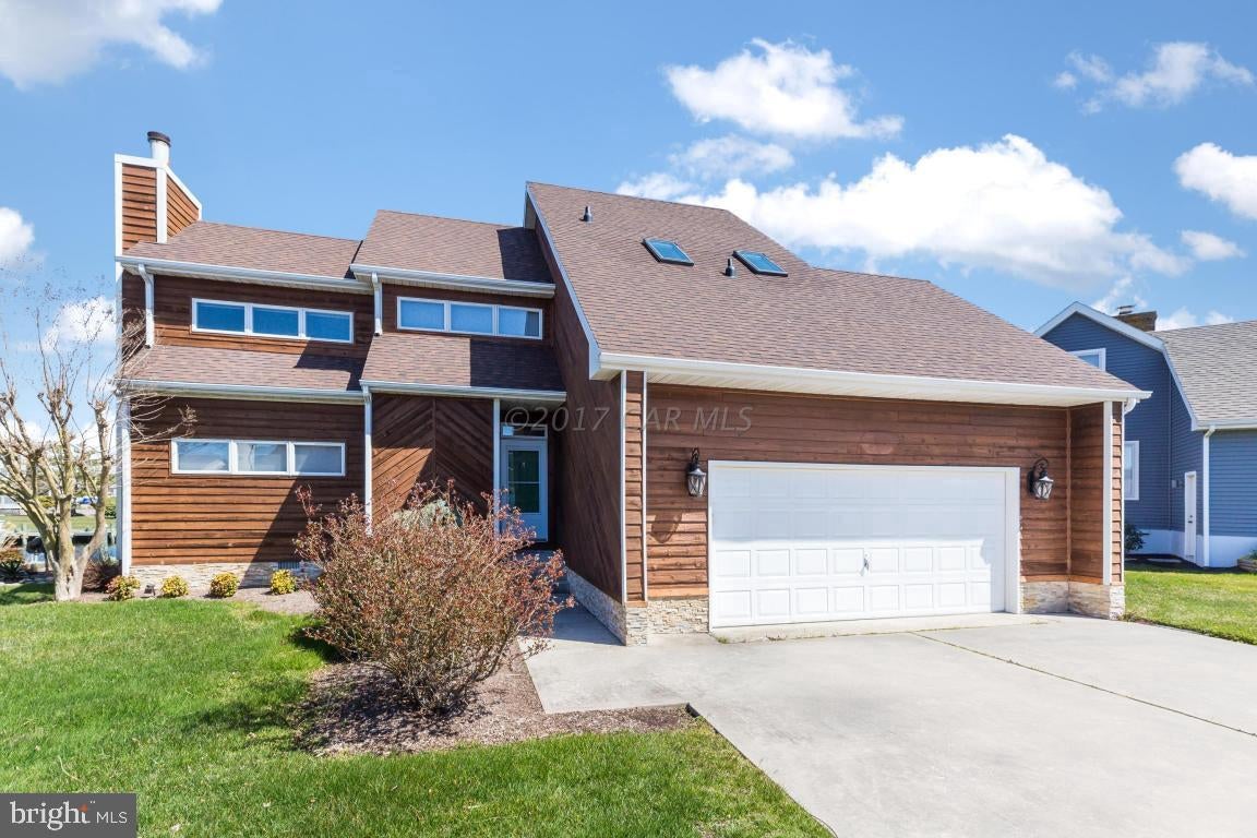 17 EBB TIDE COURT