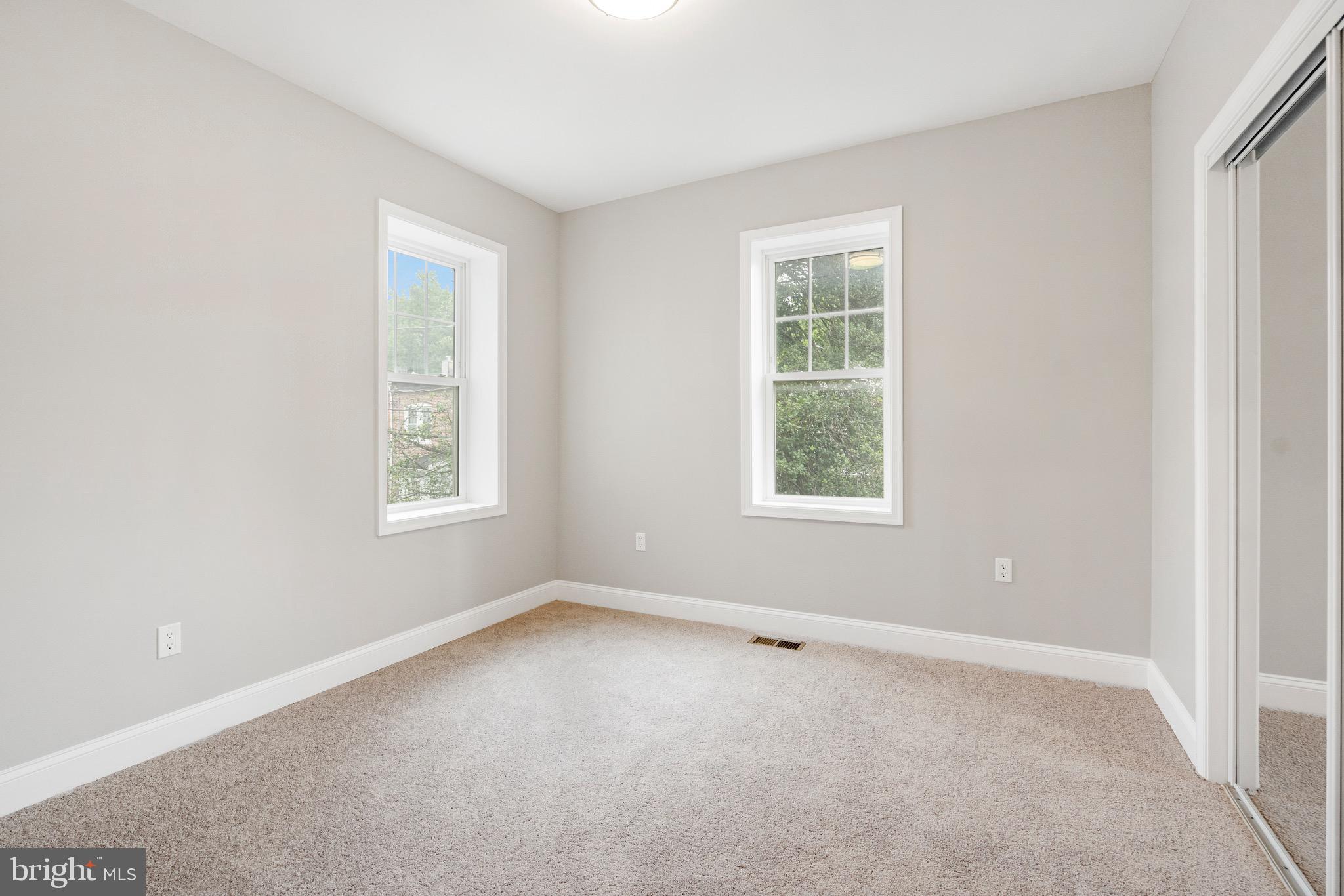 HOMEWOOD - Residential