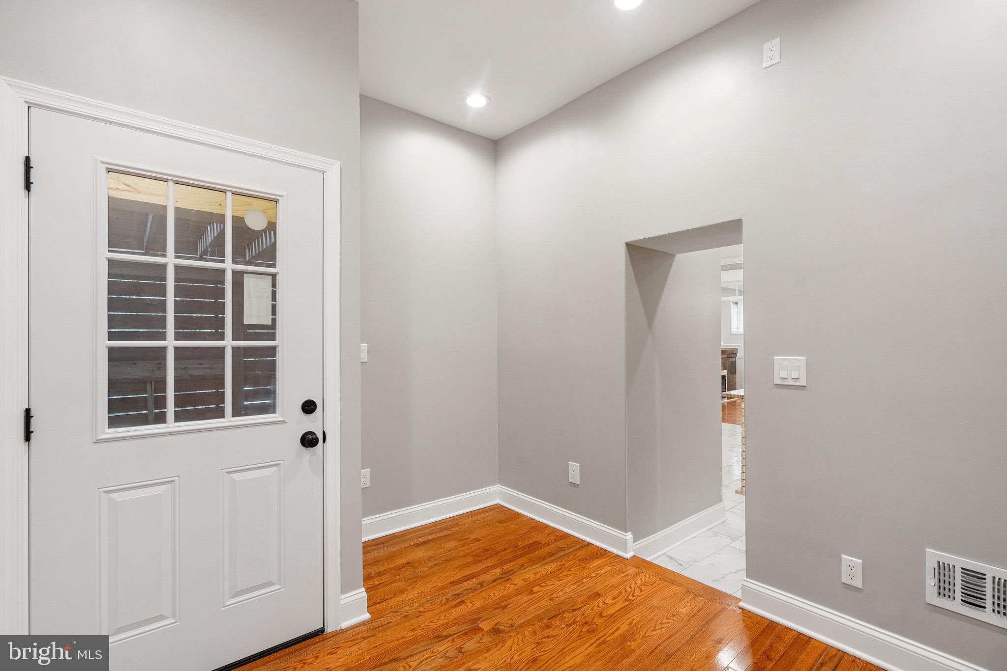 HOMEWOOD - Residential
