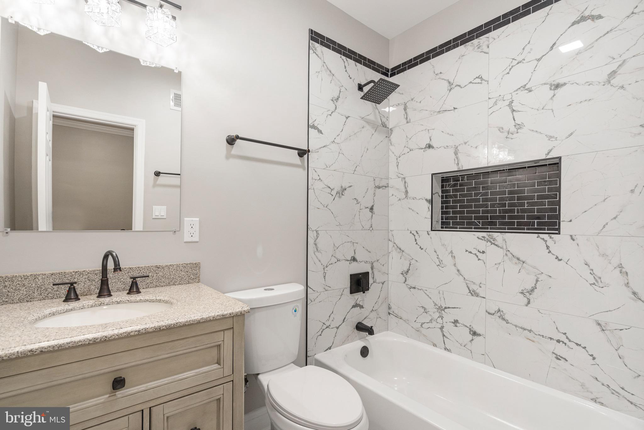 HOMEWOOD - Residential