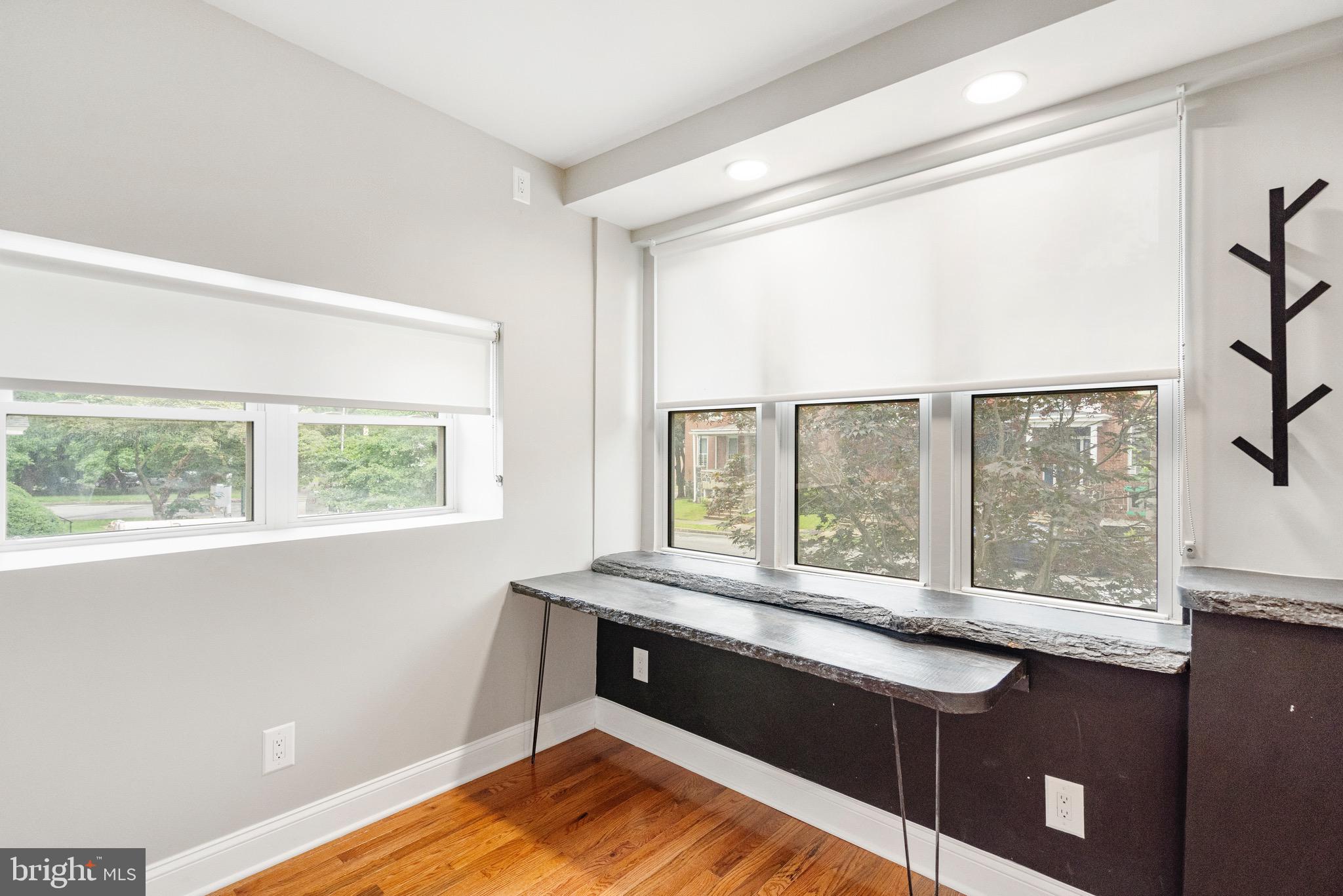 HOMEWOOD - Residential