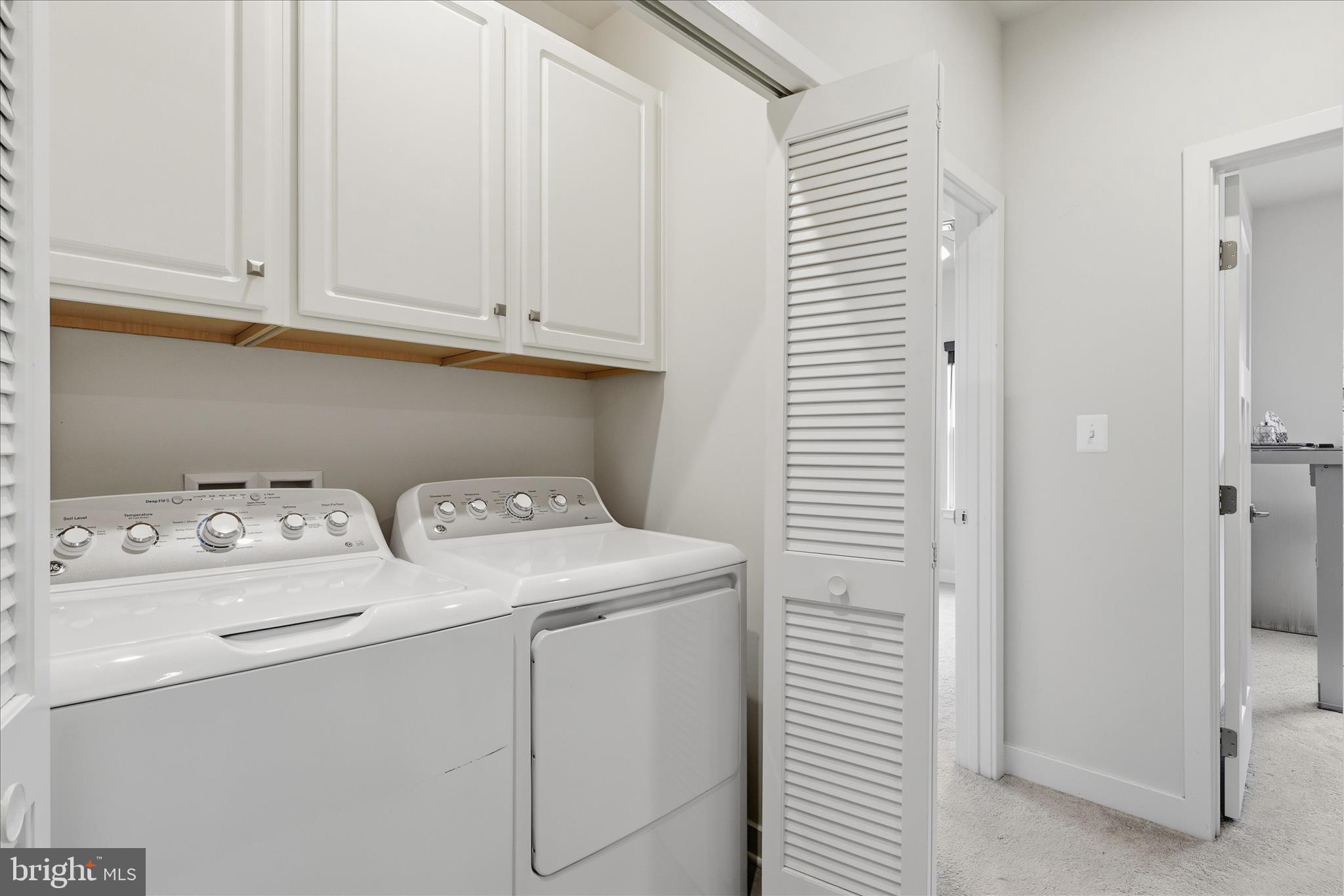 ARCOLA TOWN CENTER - Residential