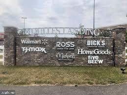 ARCOLA TOWN CENTER - Residential