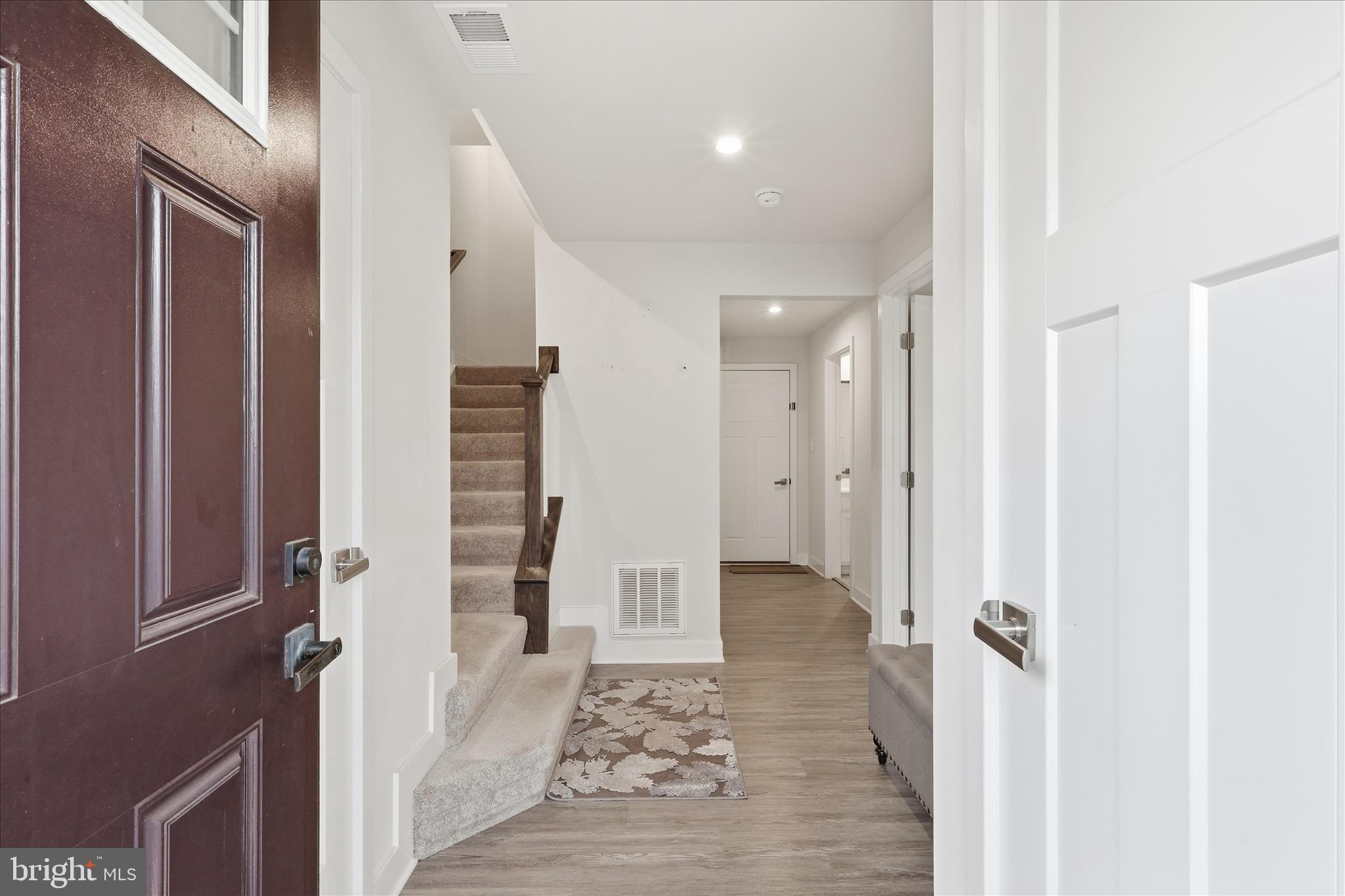 ARCOLA TOWN CENTER - Residential