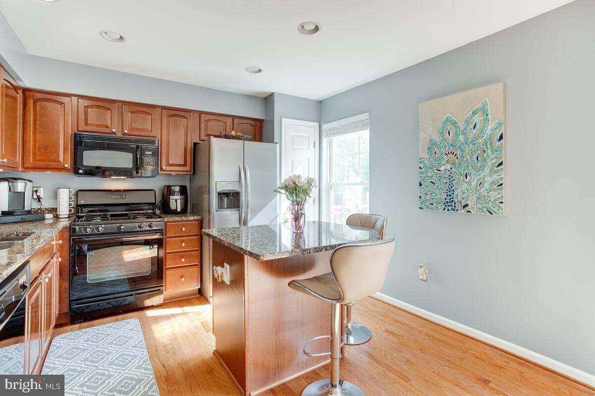 VILLAGE TOWNS - Residential