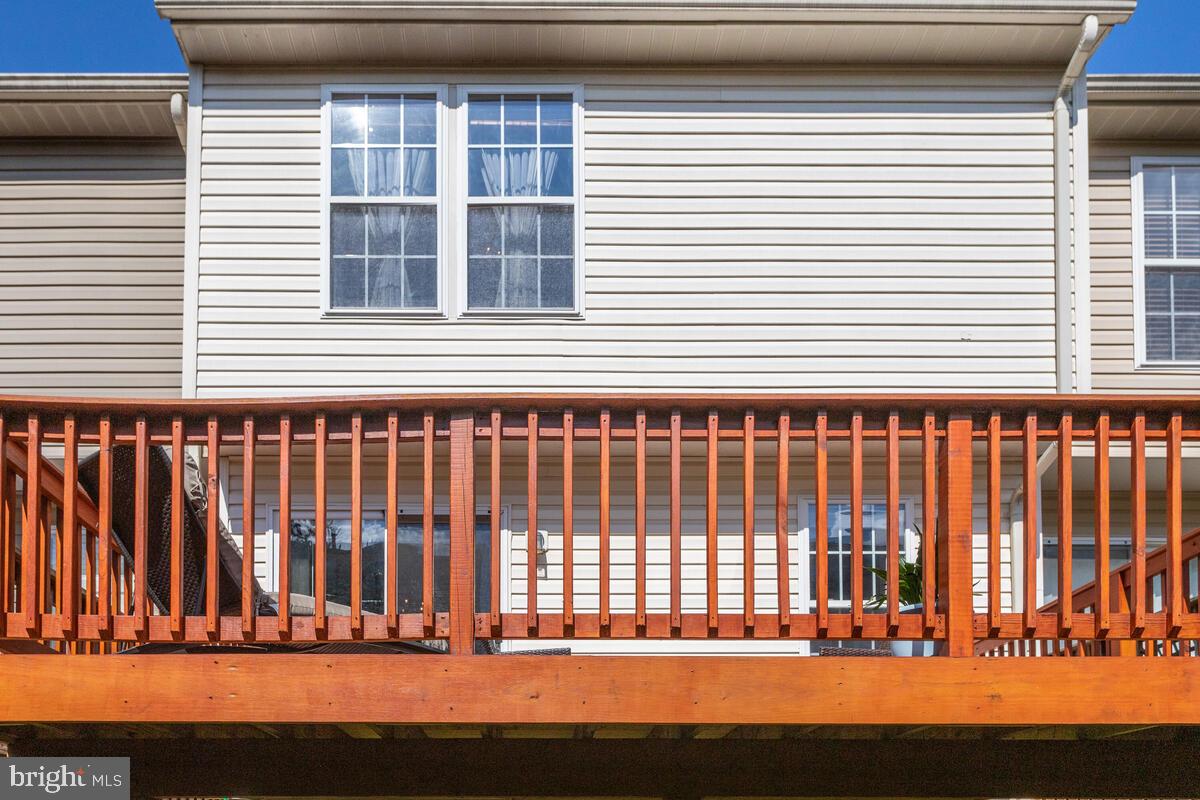 VILLAGE TOWNS - Residential