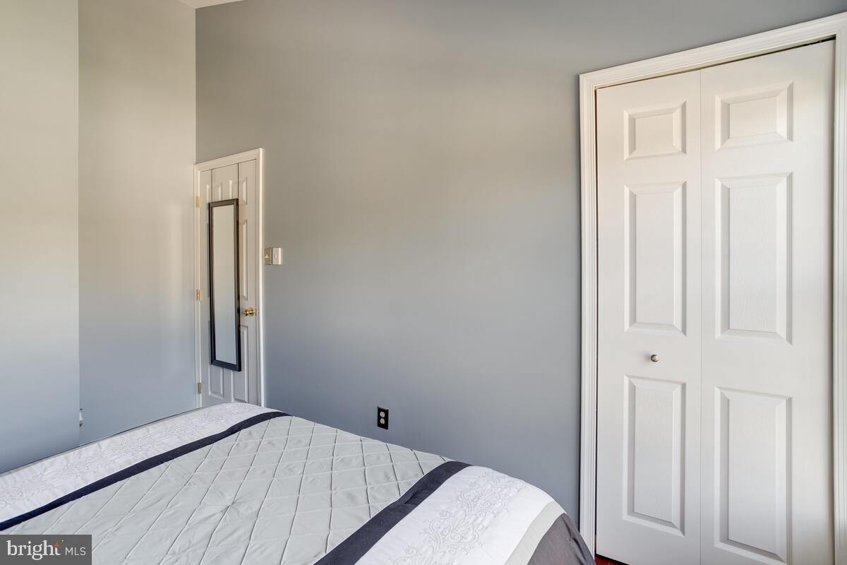 VILLAGE TOWNS - Residential