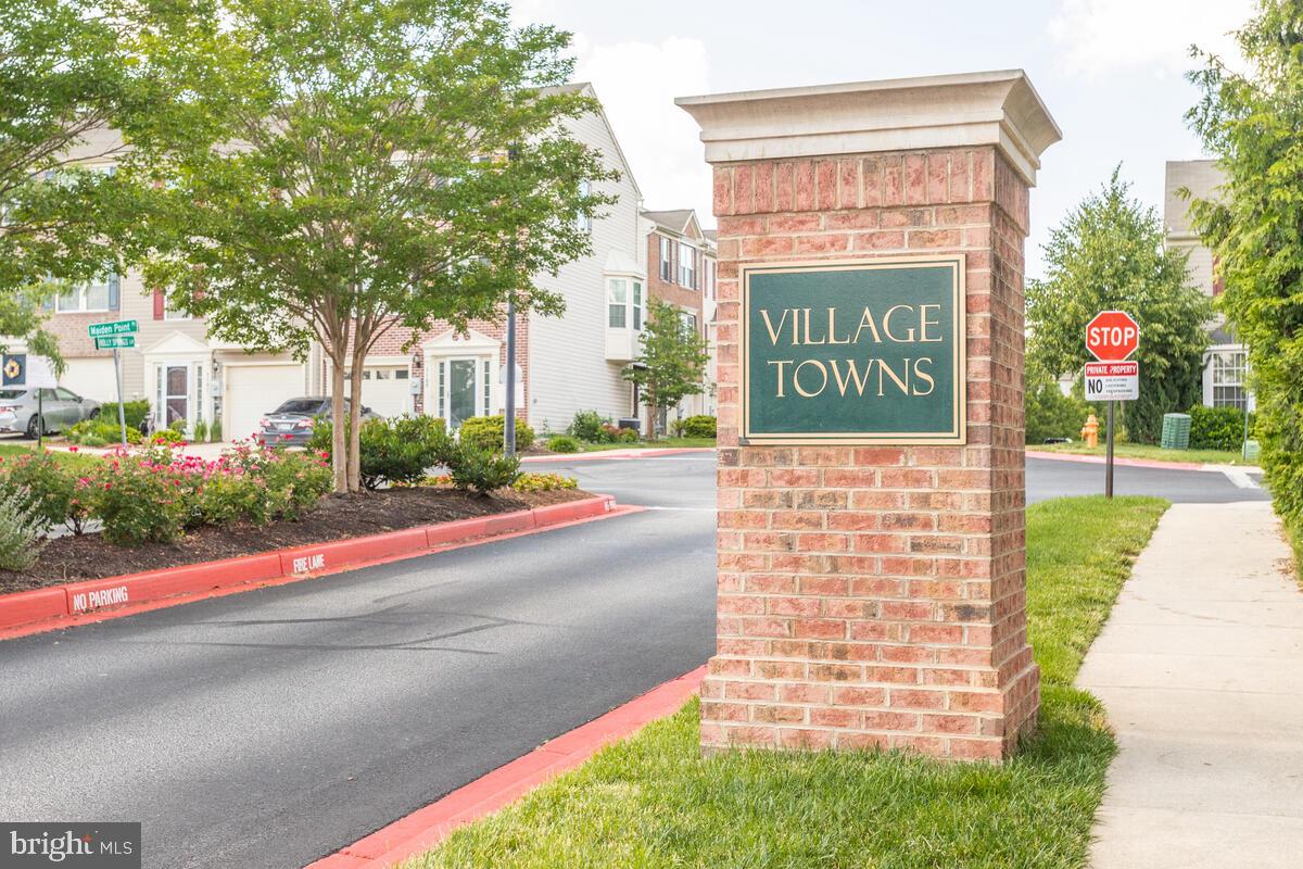 VILLAGE TOWNS - Residential