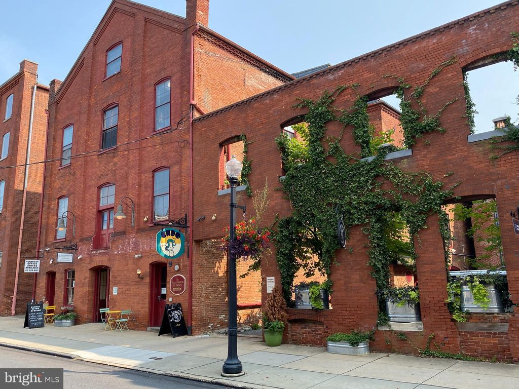Photo of 237 N Prince Street #202, LANCASTER, PA 17603 (MLS # PALA2087214)