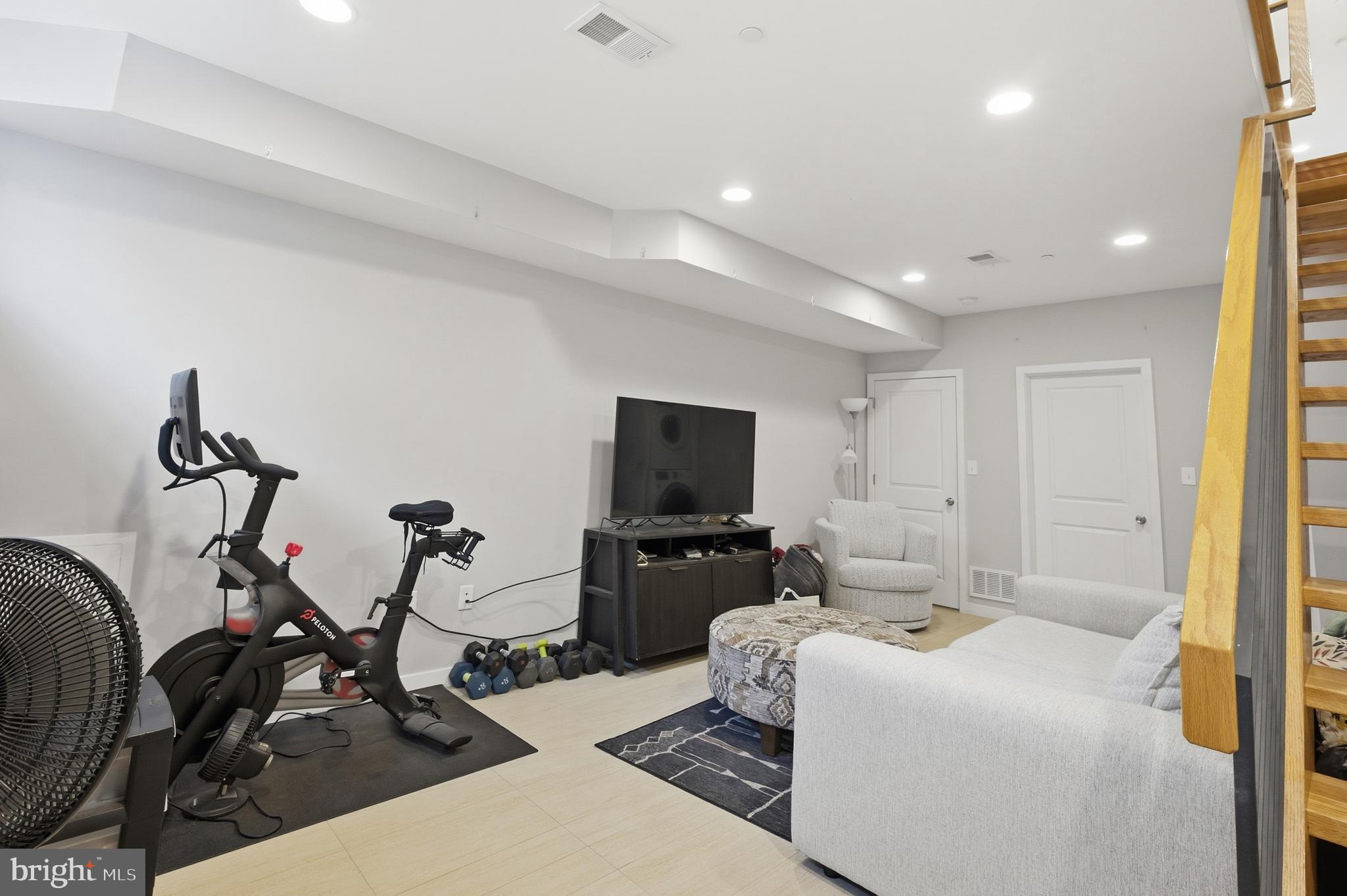 GRADUATE HOSPITAL - Residential