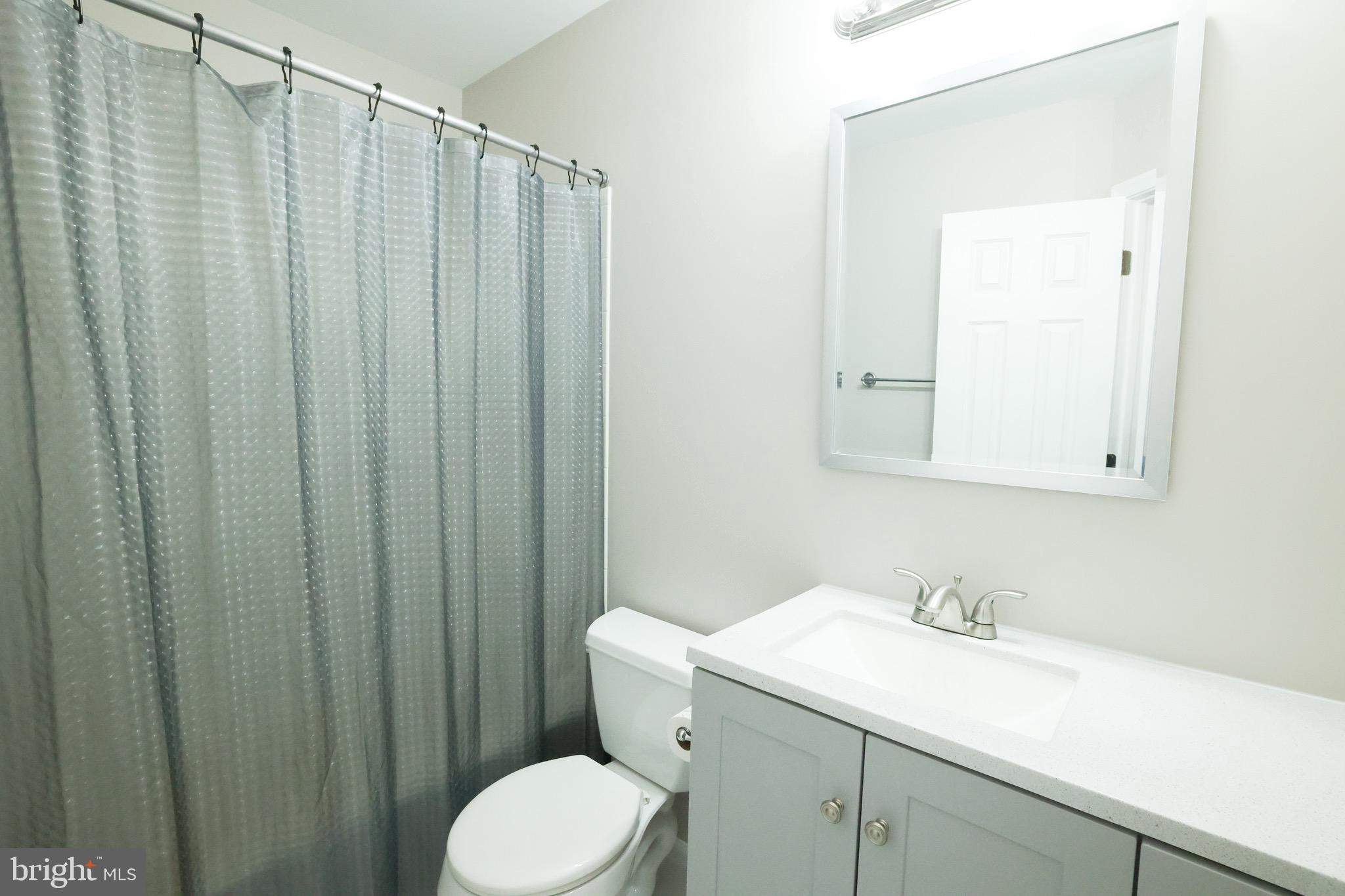 COLONNADE AT DULLES - Residential