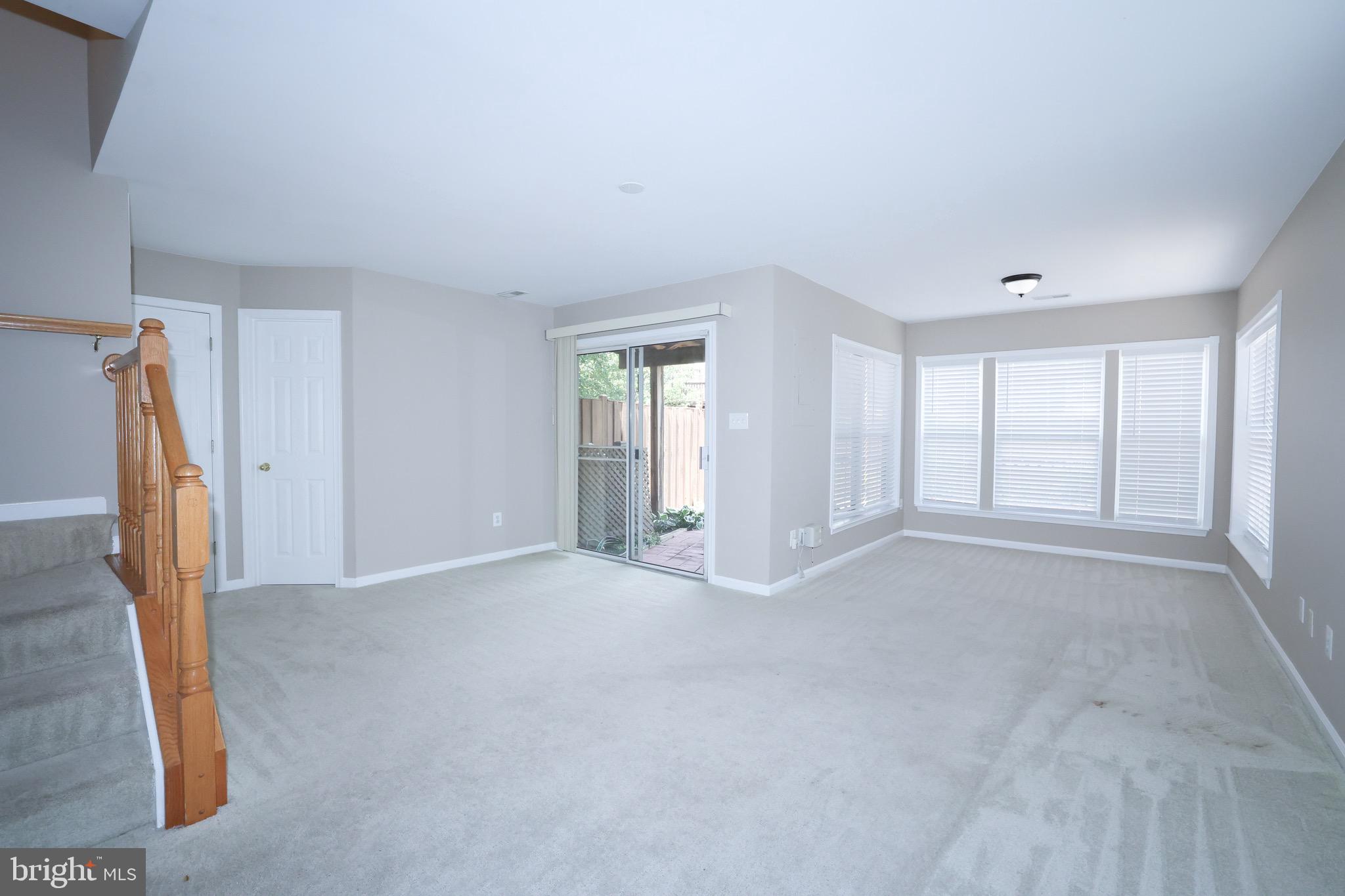 COLONNADE AT DULLES - Residential