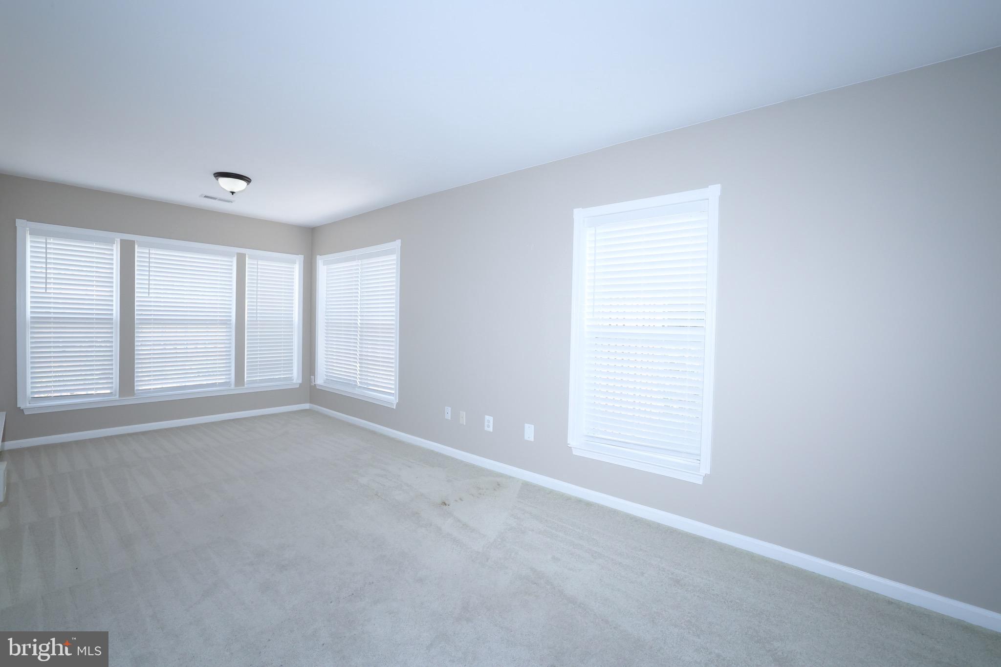 COLONNADE AT DULLES - Residential