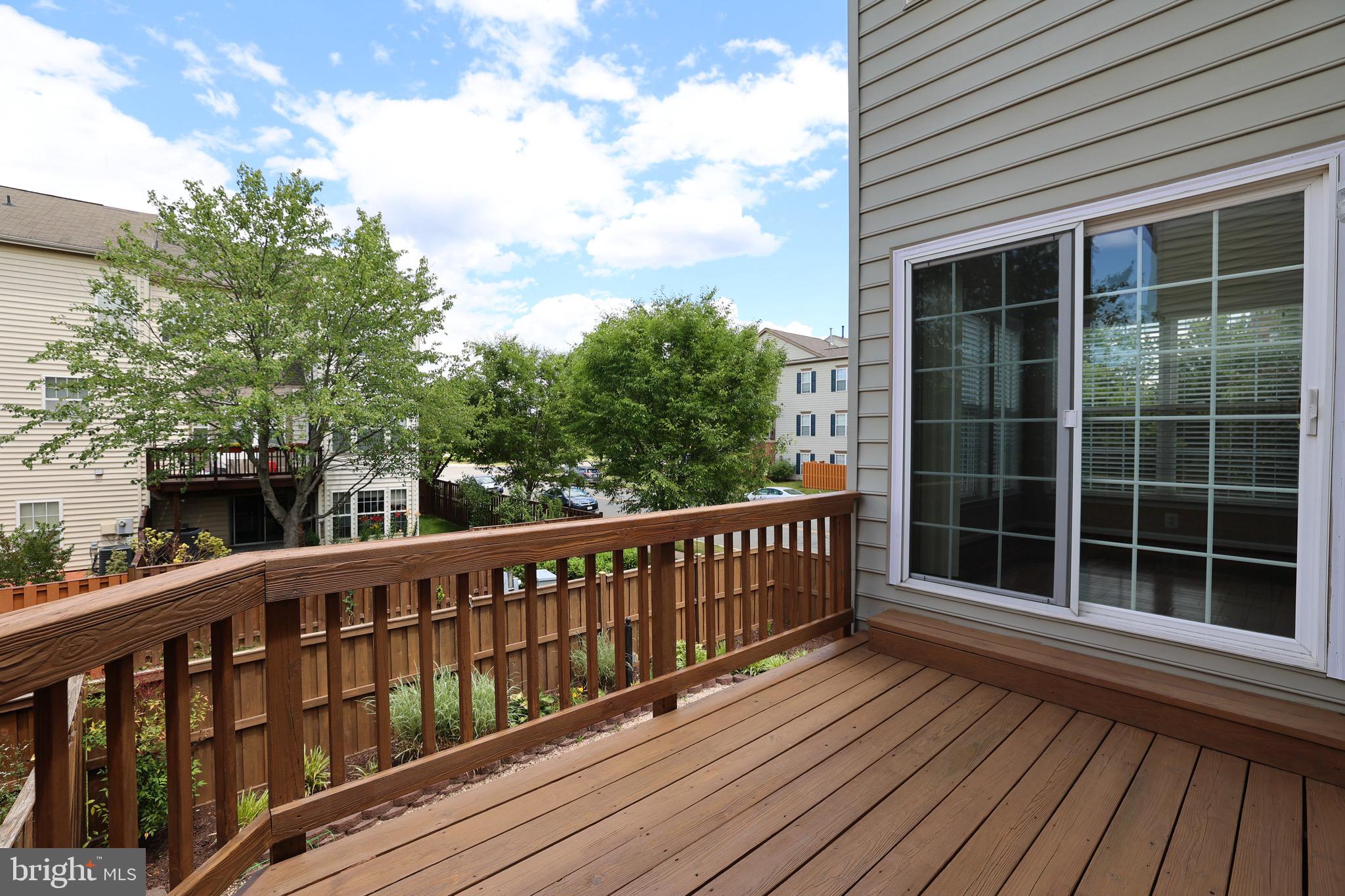 COLONNADE AT DULLES - Residential