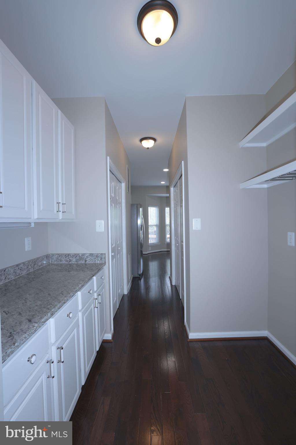 COLONNADE AT DULLES - Residential