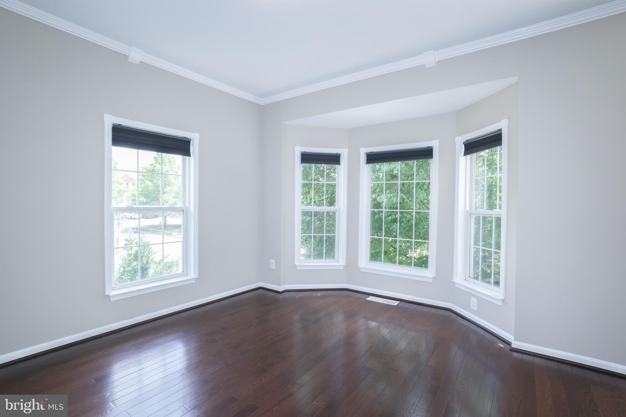 COLONNADE AT DULLES - Residential