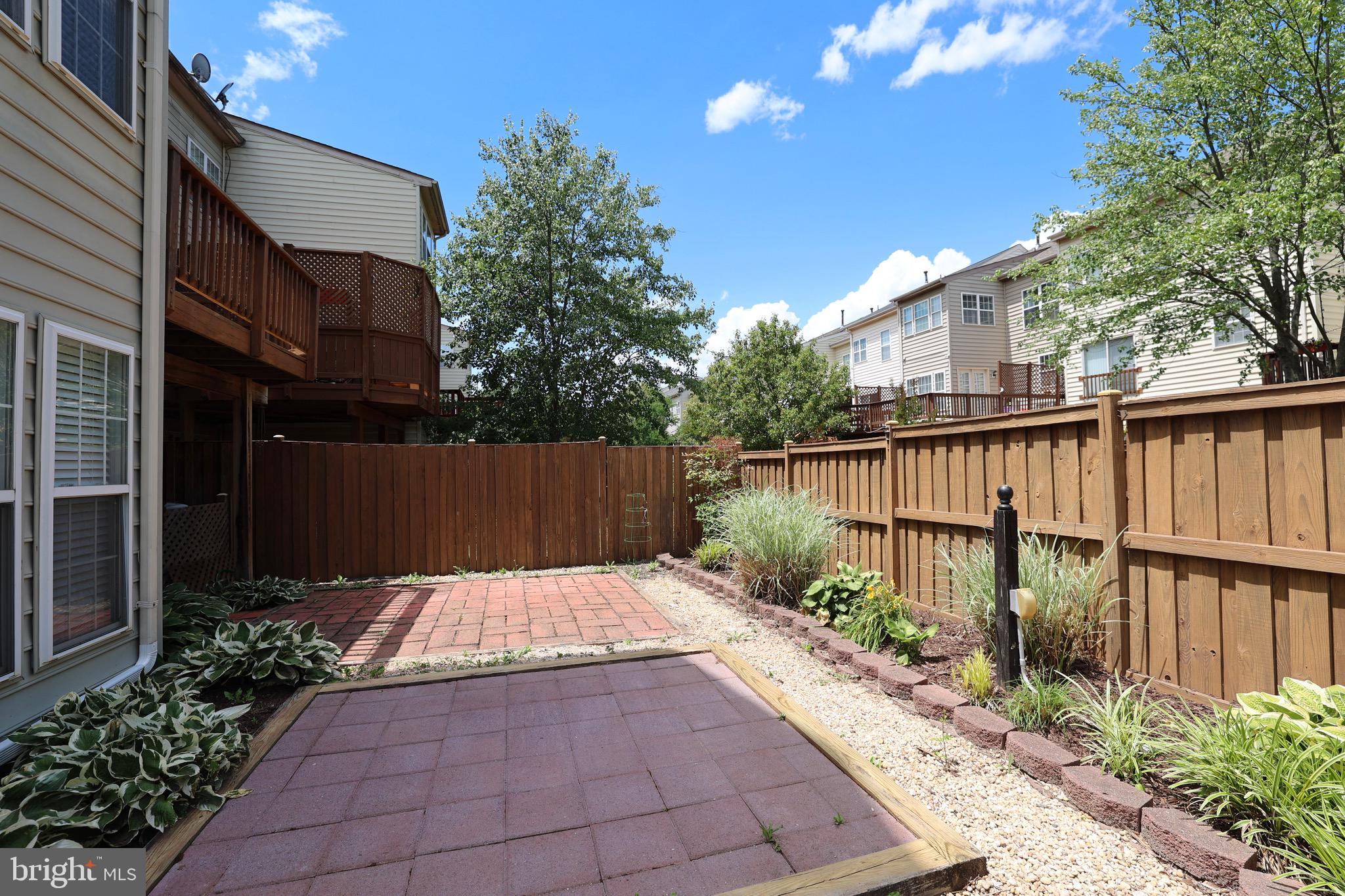 COLONNADE AT DULLES - Residential