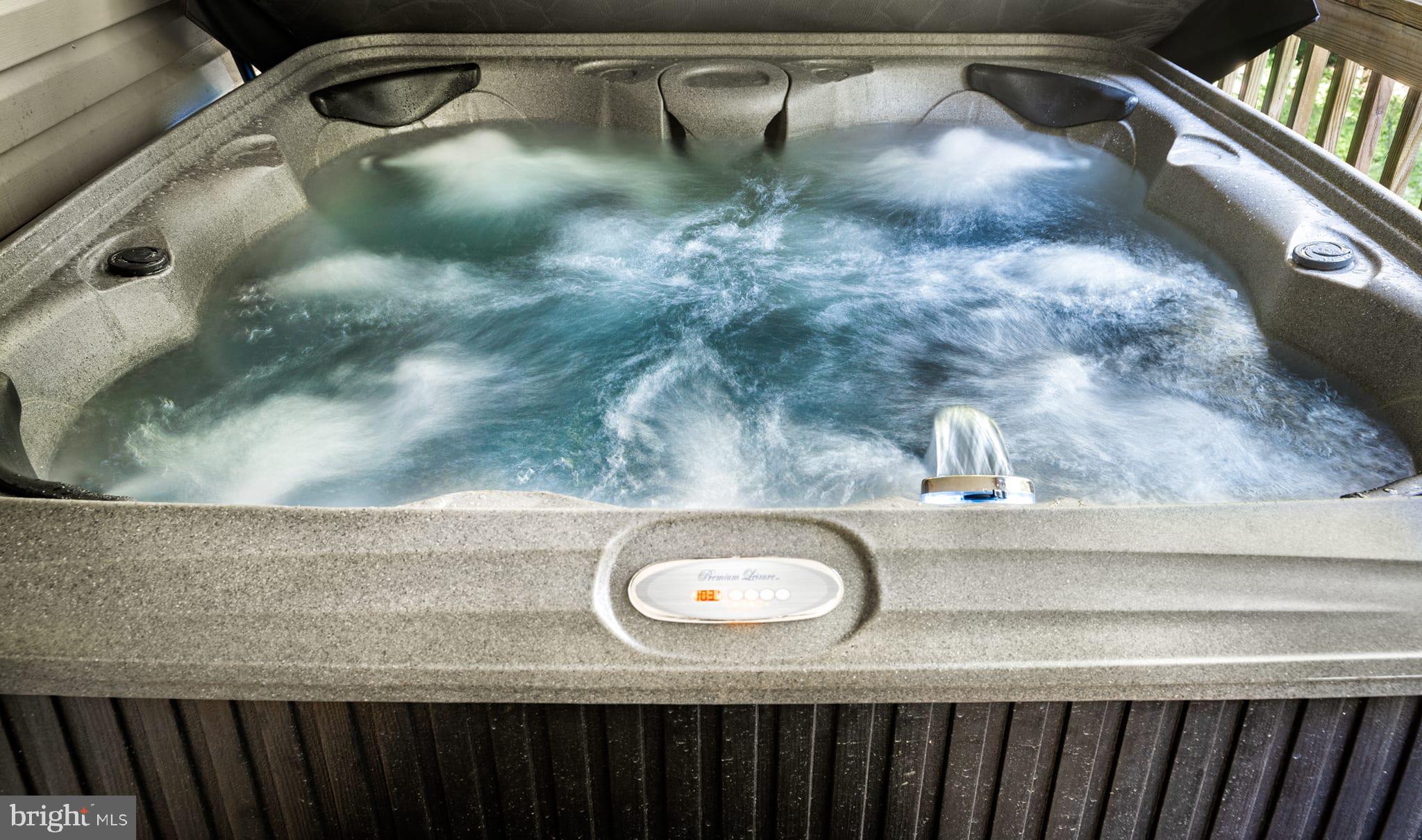 TREELAND HILLS - Residential