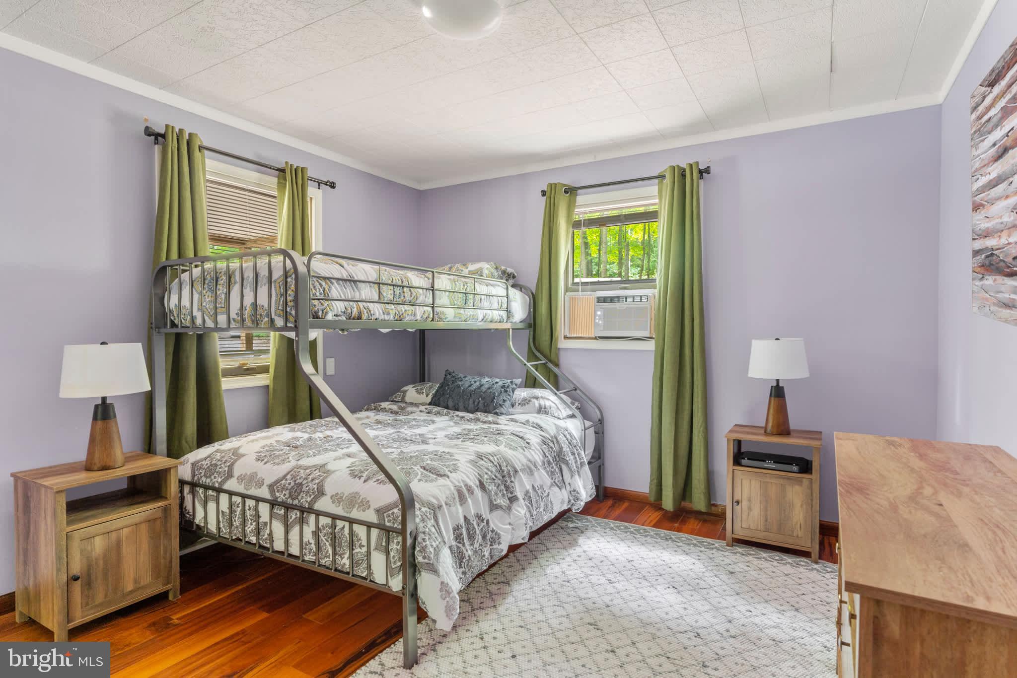 TREELAND HILLS - Residential