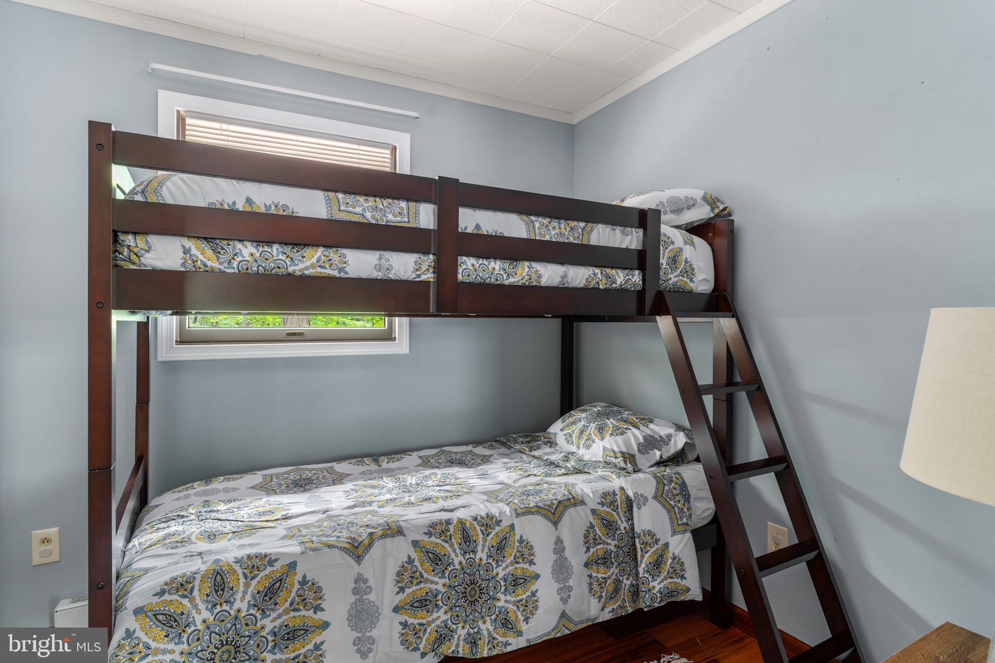 TREELAND HILLS - Residential