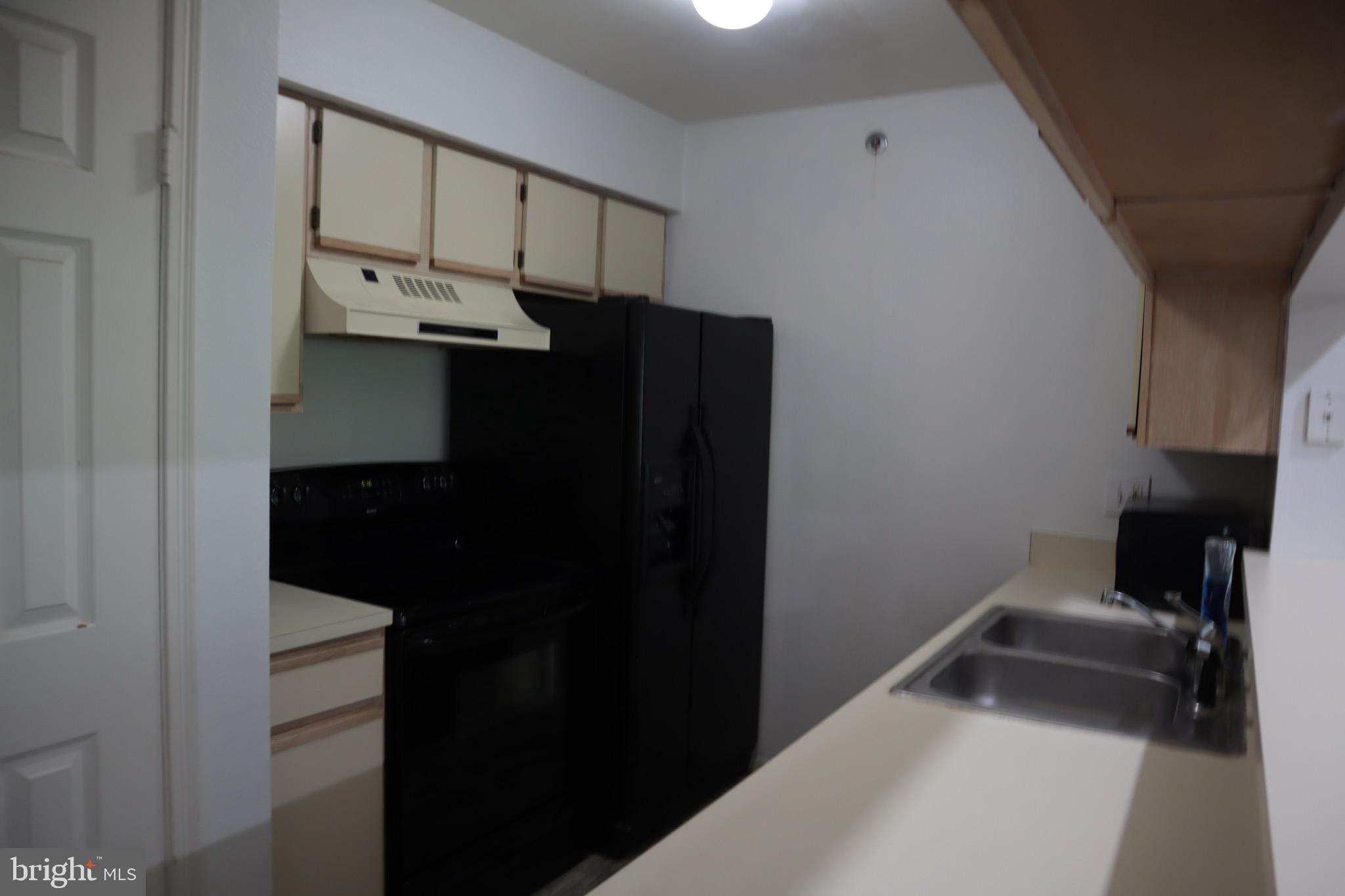 POINTE AT PARK CENTER - Residential