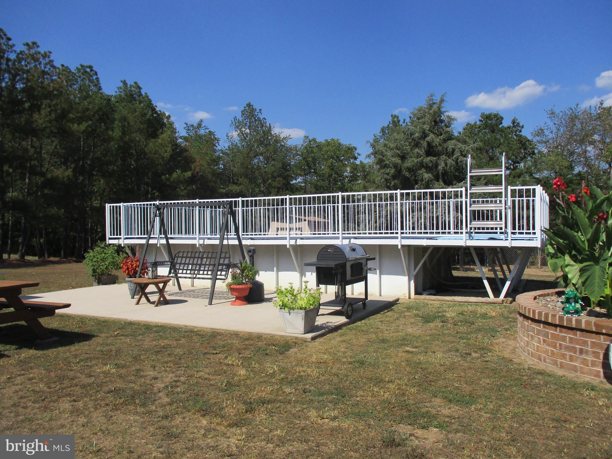 ELK BRANCH - Residential