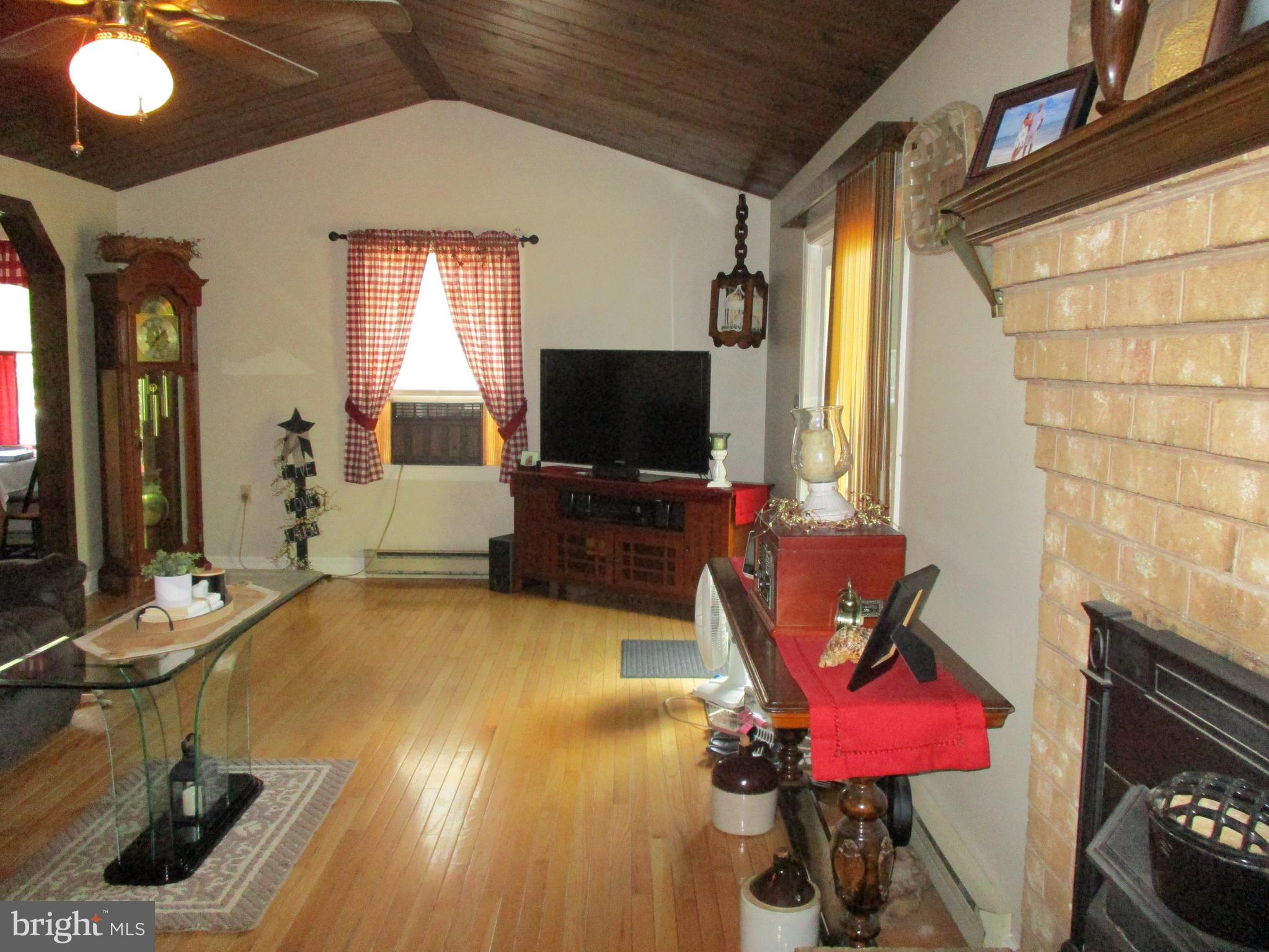 ELK BRANCH - Residential