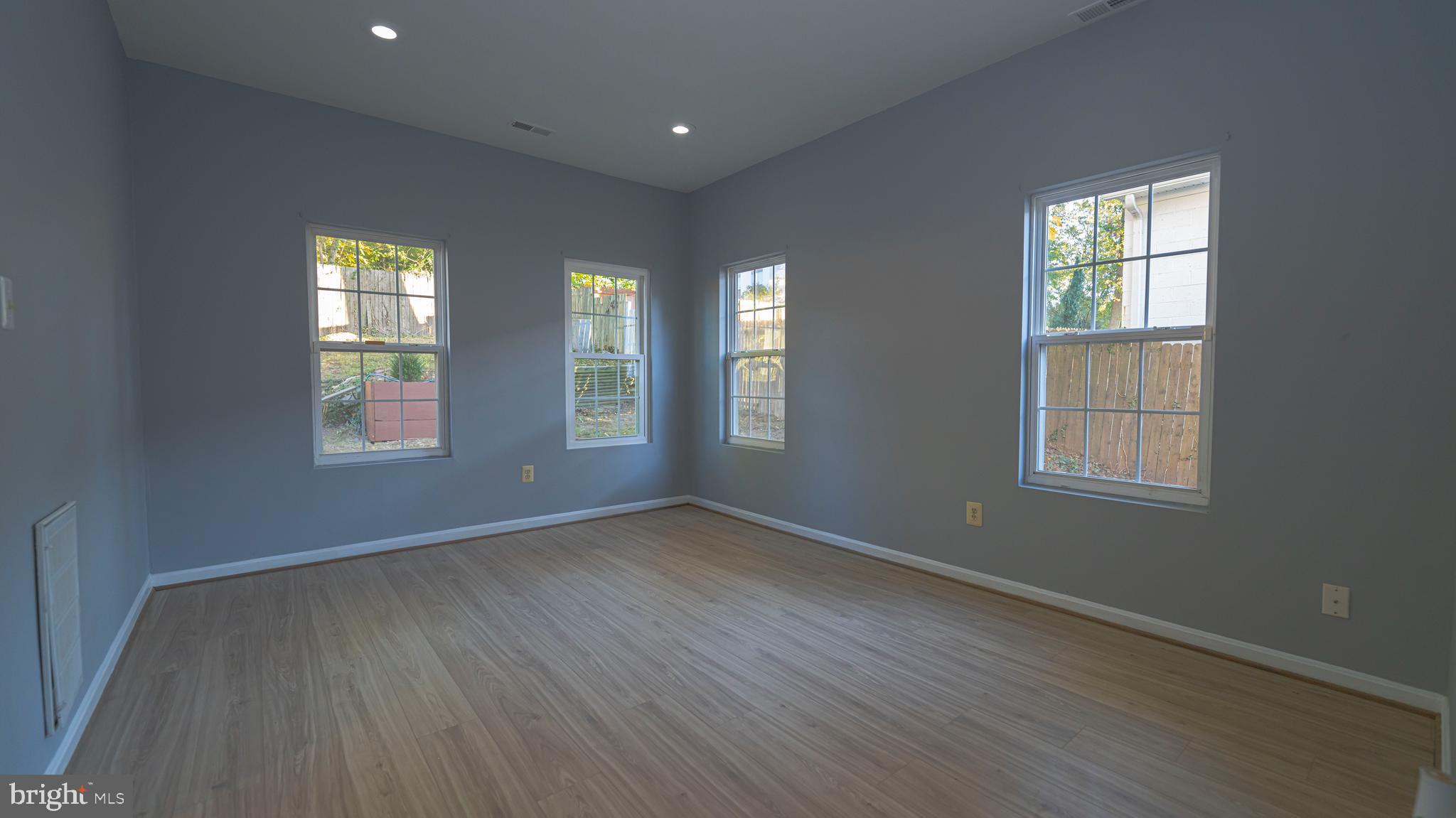 SPAULDING HEIGHTS - Residential