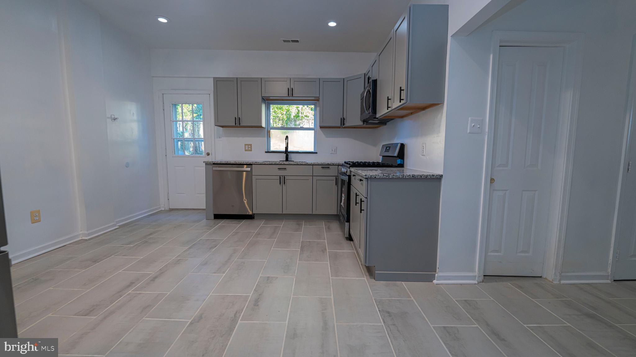 SPAULDING HEIGHTS - Residential