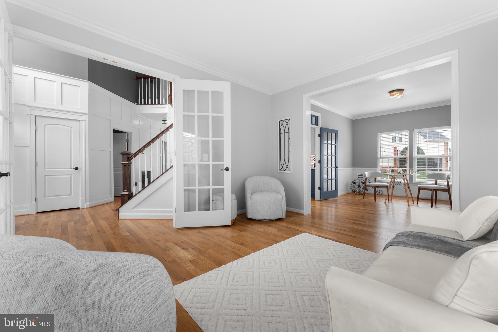 COUNTRY CLUB ESTATES - Residential