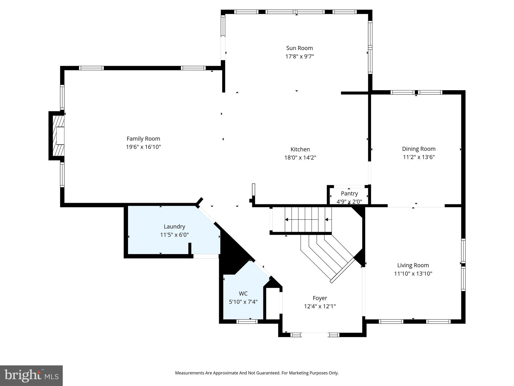 COUNTRY CLUB ESTATES - Residential