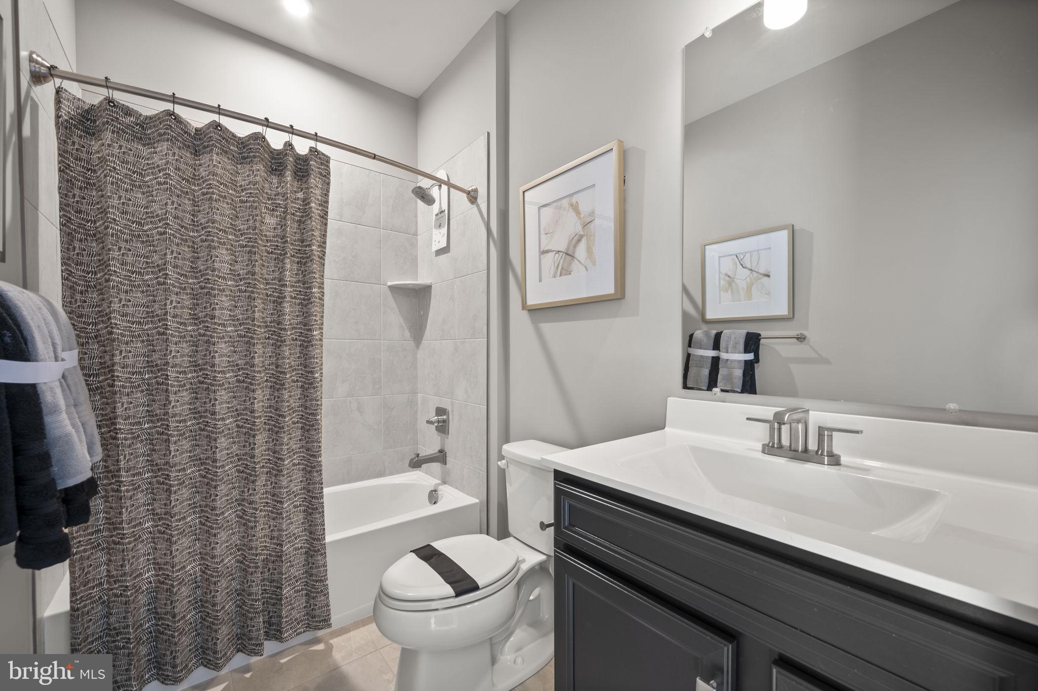 THE HIGHLANDS - Residential Lease