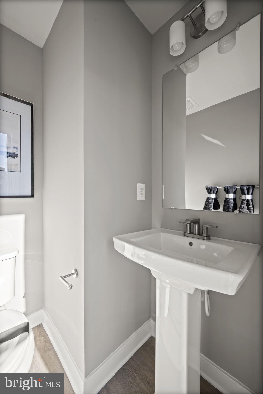 THE HIGHLANDS - Residential Lease