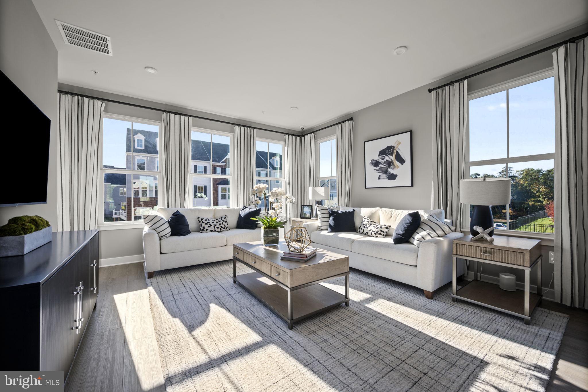 THE HIGHLANDS - Residential Lease