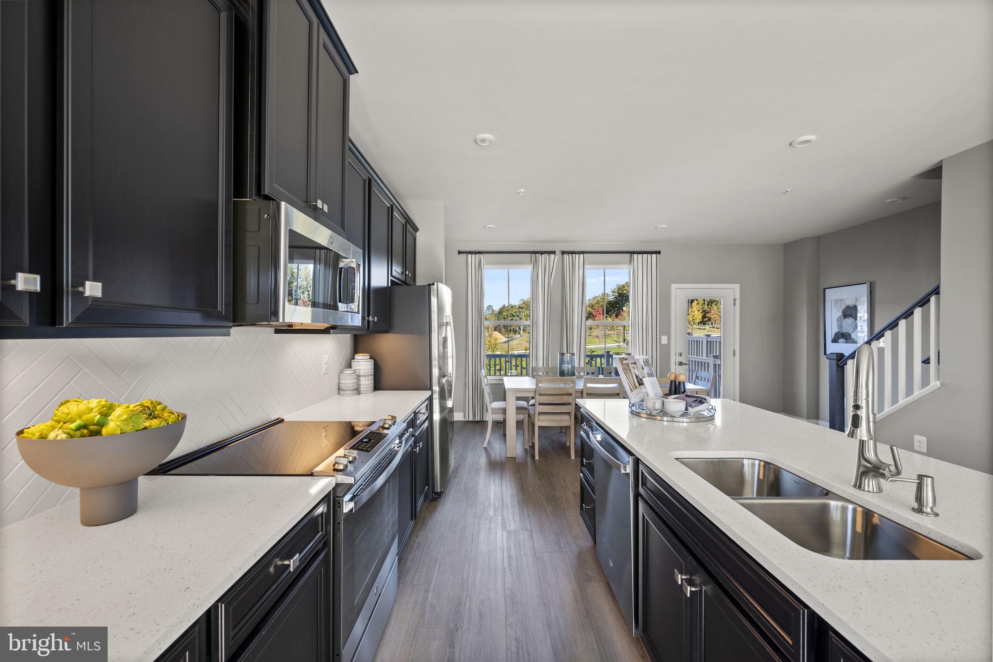 THE HIGHLANDS - Residential Lease