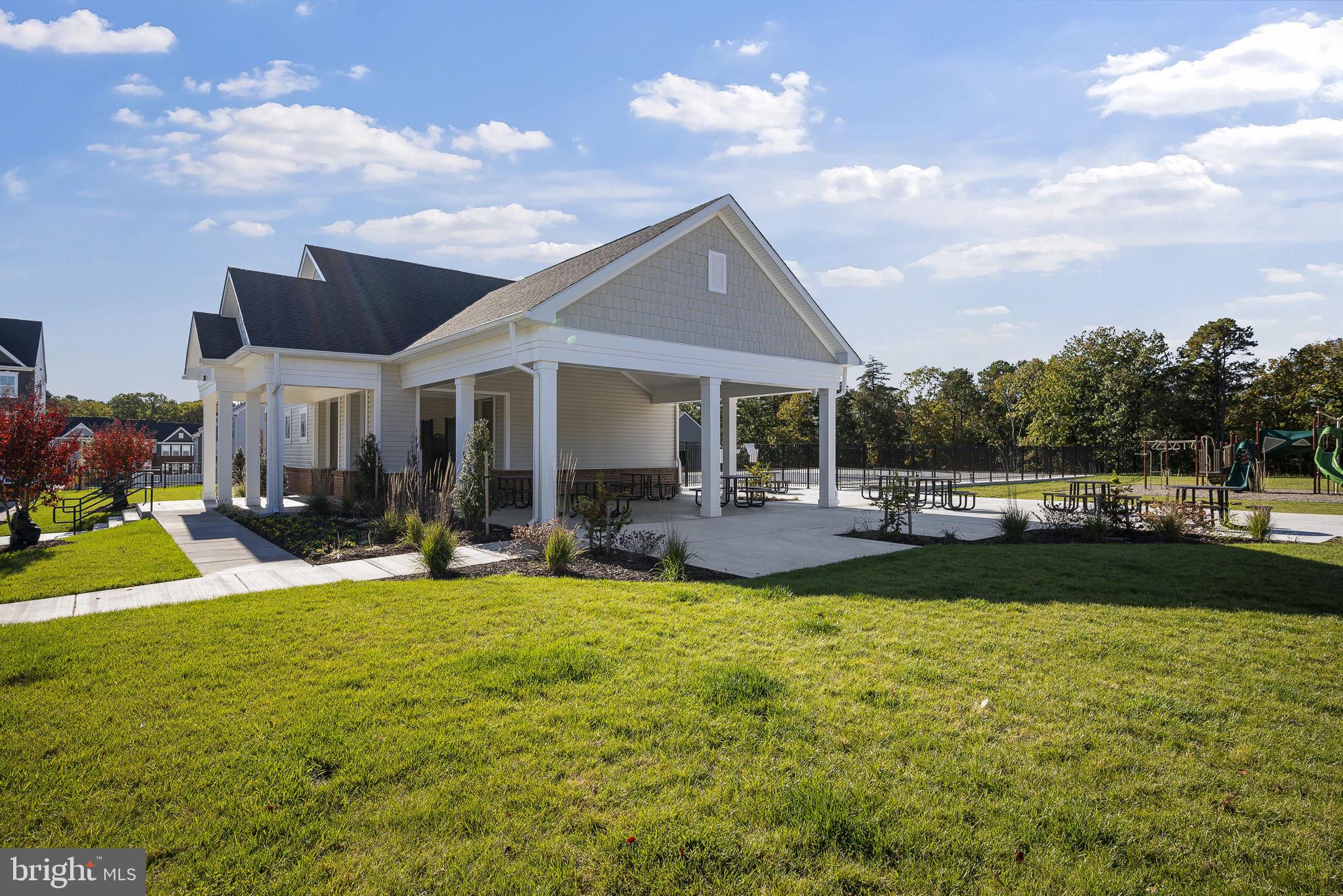 THE HIGHLANDS - Residential Lease