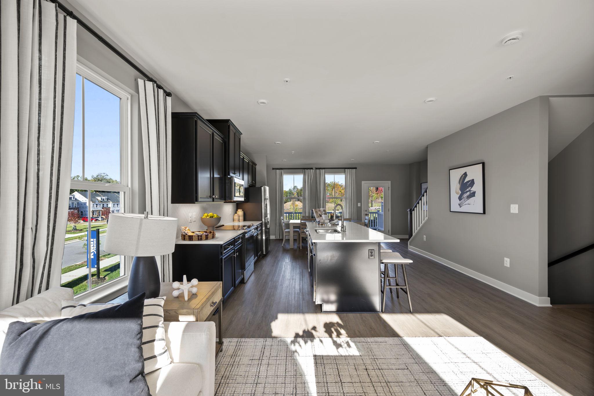 THE HIGHLANDS - Residential Lease