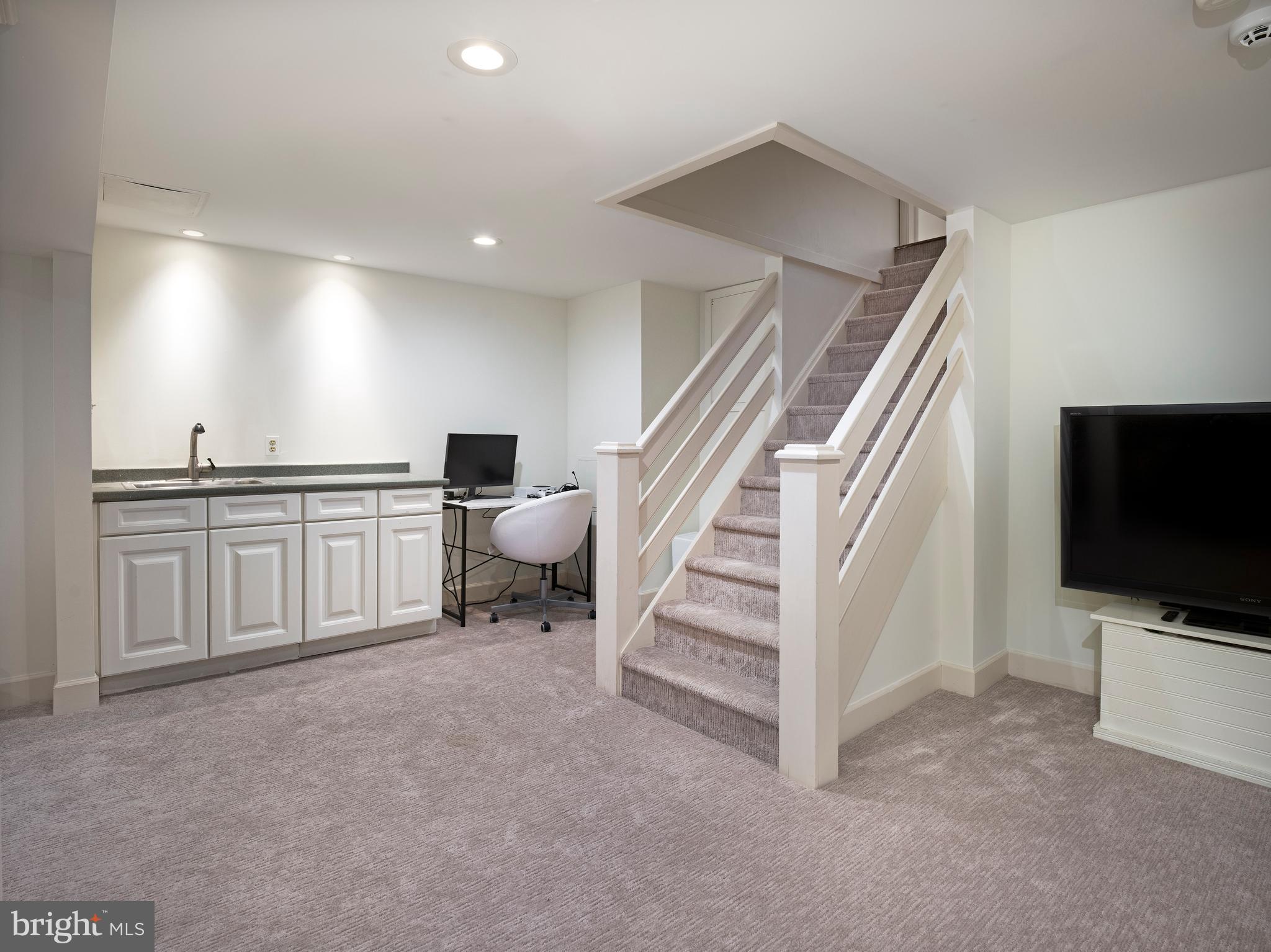 BRYN MAWR - Residential