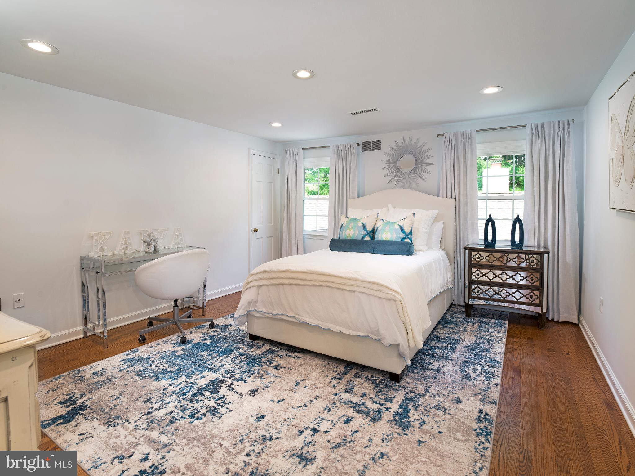 BRYN MAWR - Residential