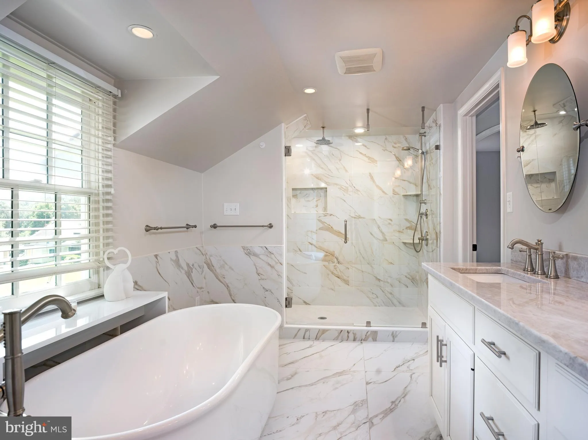 Bryn Mawr, Pennsylvania 19010, United States, 4 Bedrooms Bedrooms, ,6 BathroomsBathrooms,Residential,Active,146845