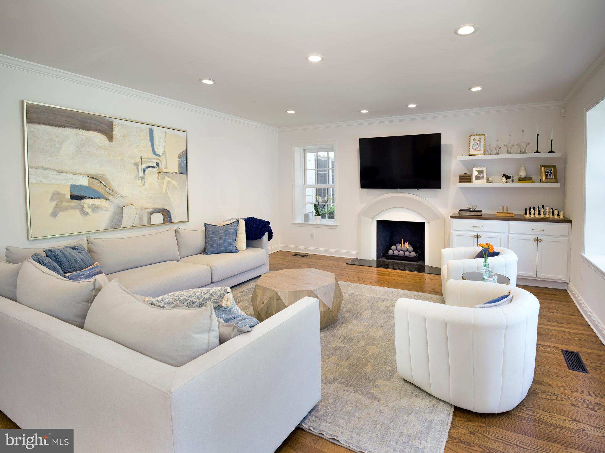 BRYN MAWR - Residential