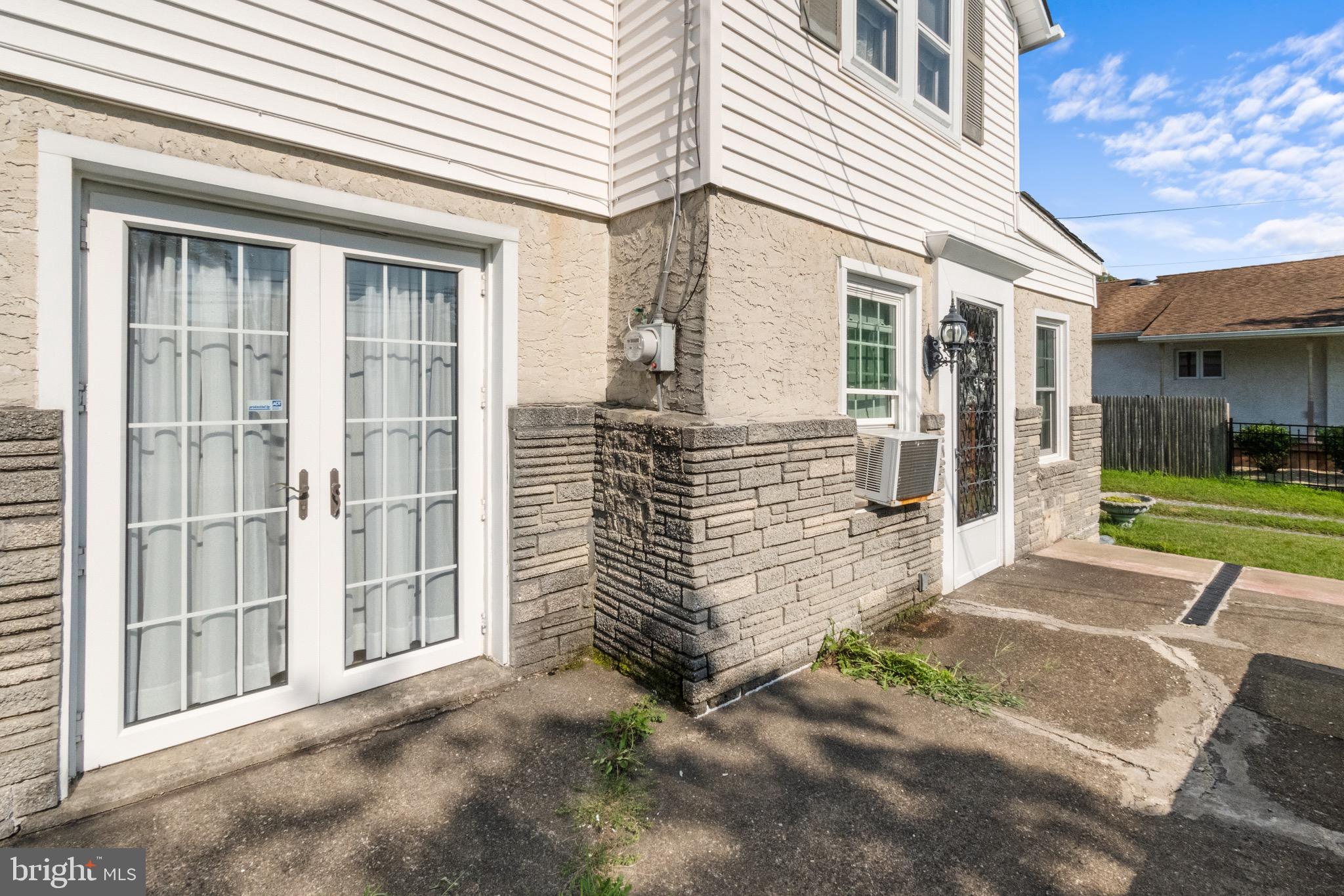 1313 RED BANK AVENUE