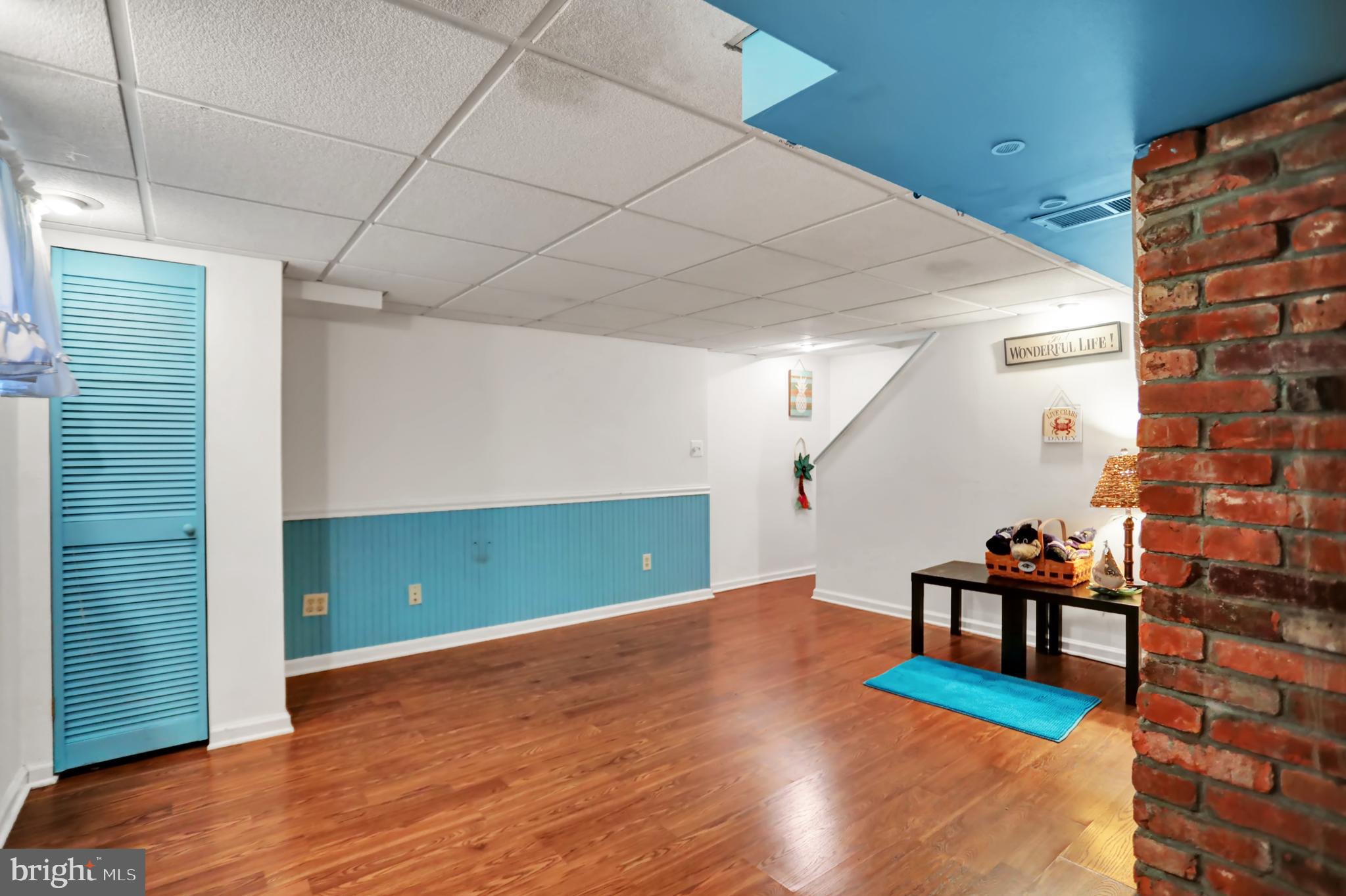 PARKVILLE - Residential